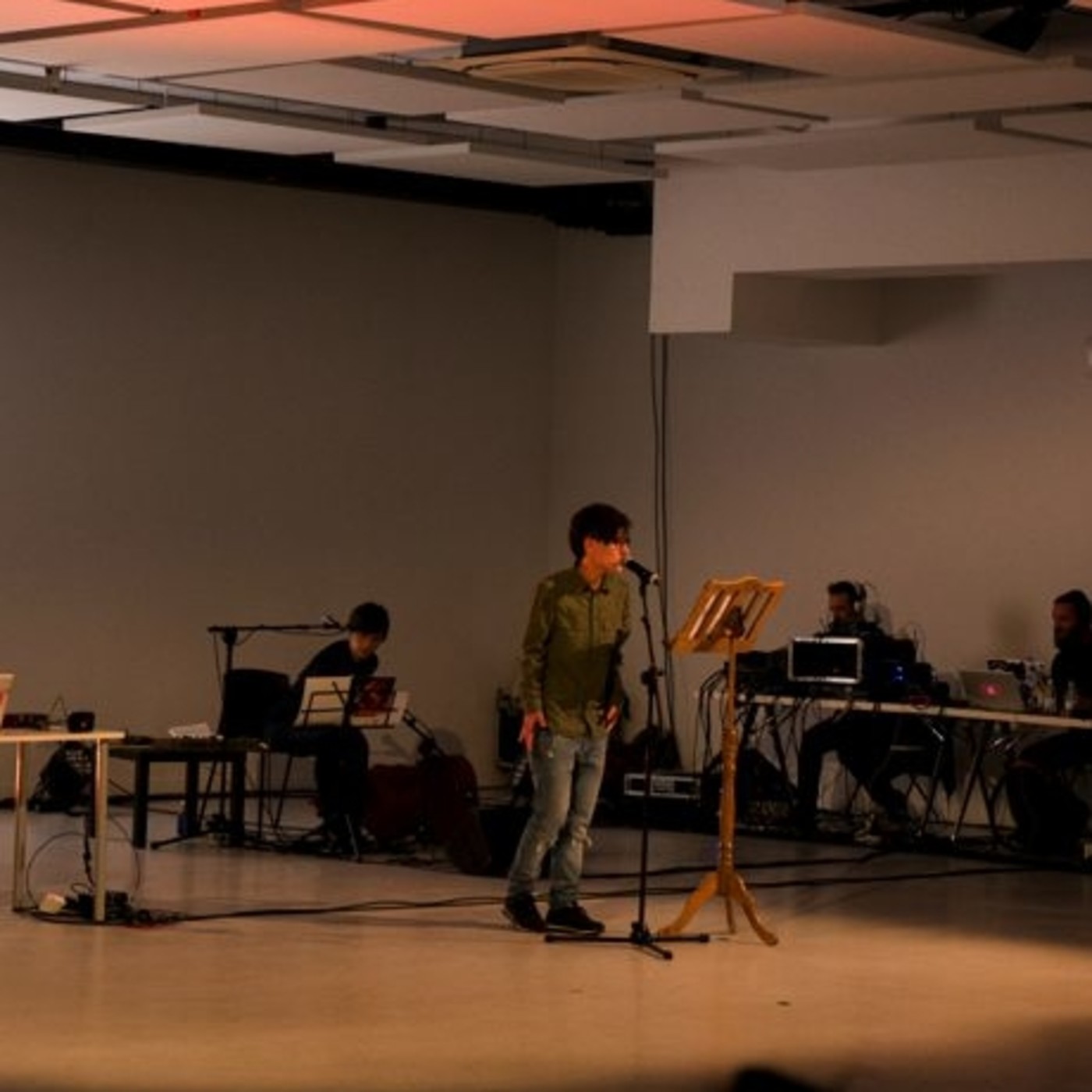 Radioshow consonni con AZ - Ficción, crítica cul