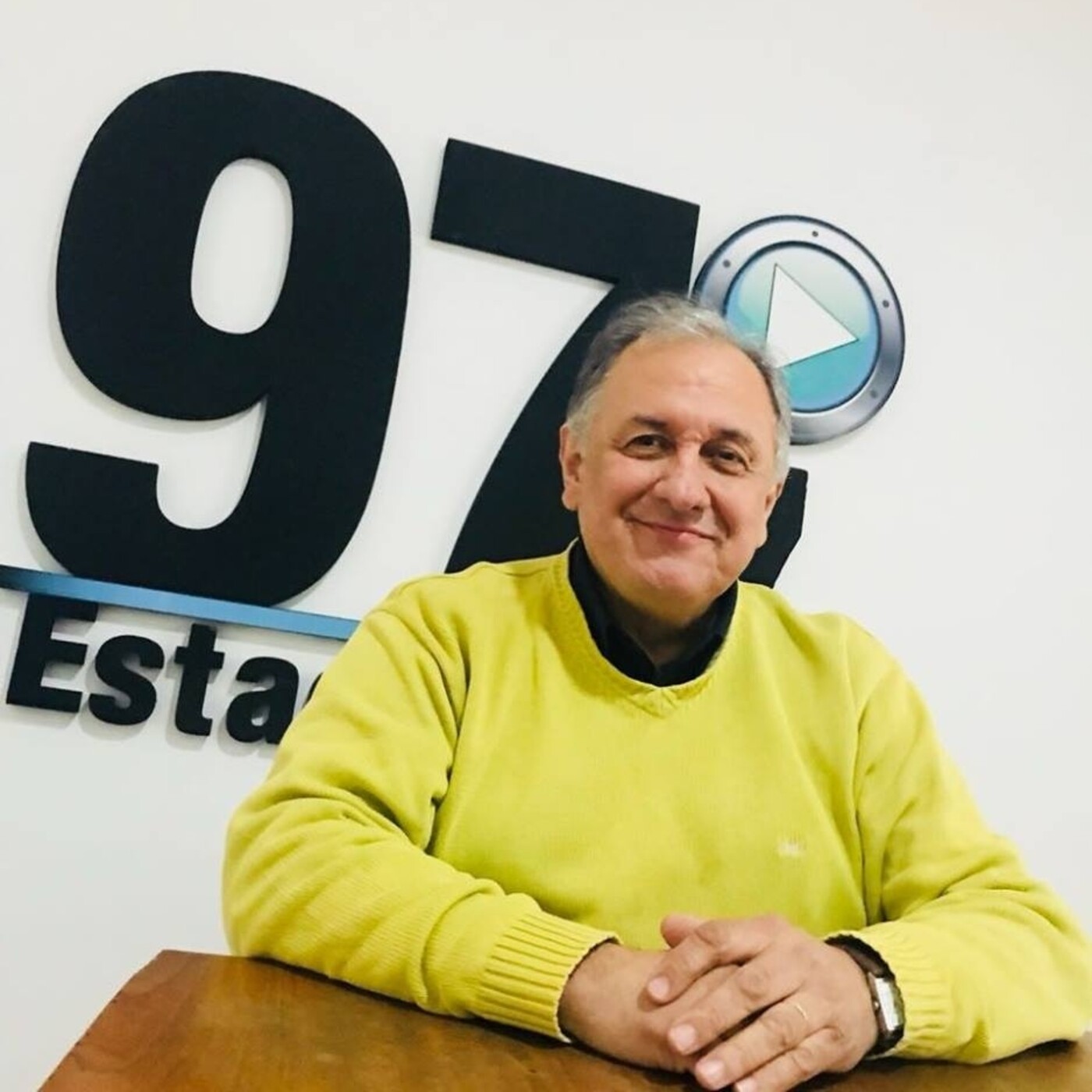 AgenHoy Radio