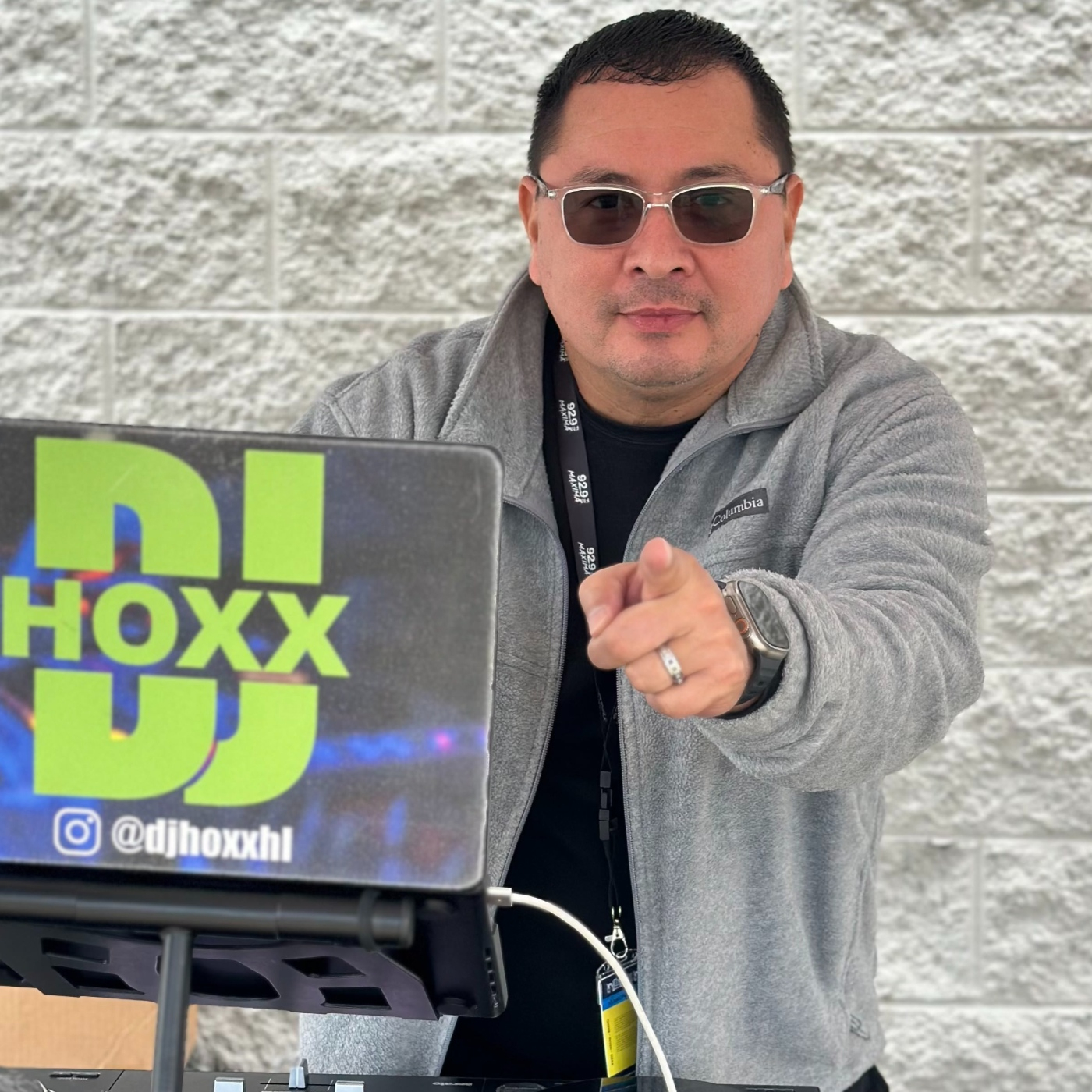 DJ HOXX @henryloor