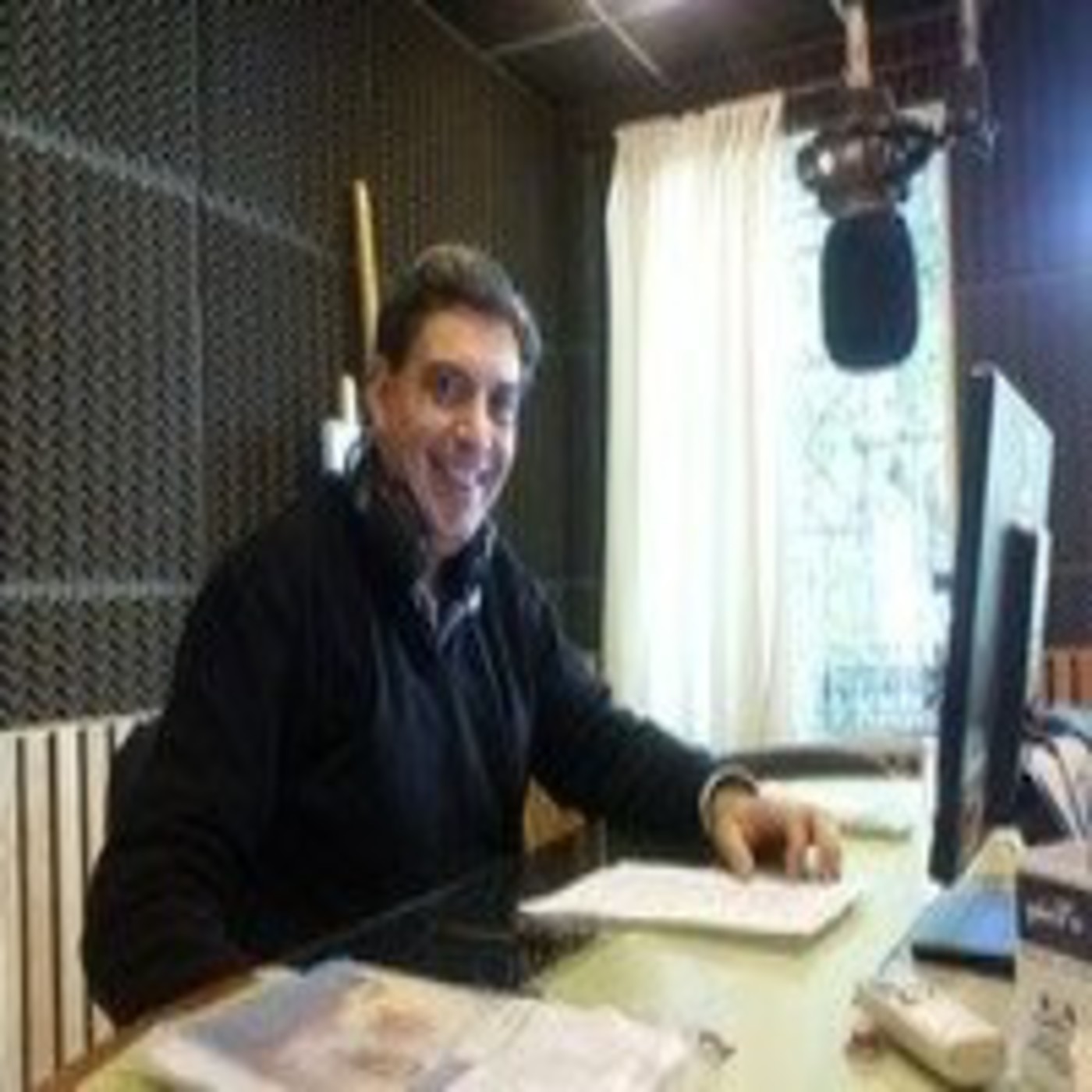 cadena afiche url:http://cadenaafiche.ivoox.com
