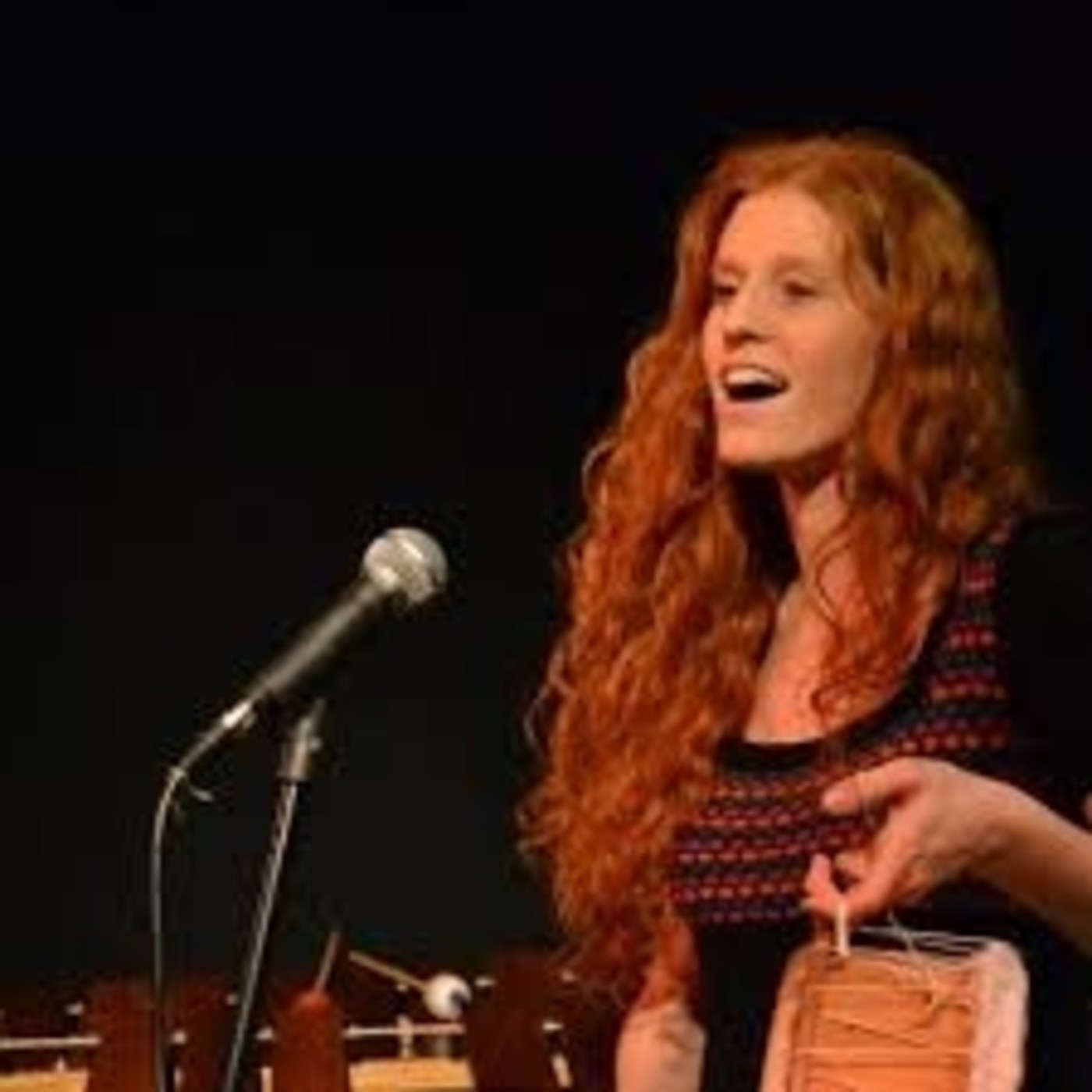 Entrevista a NADIA SZACHNIUK en Un Canto Se Hace Al Viento episode artwork