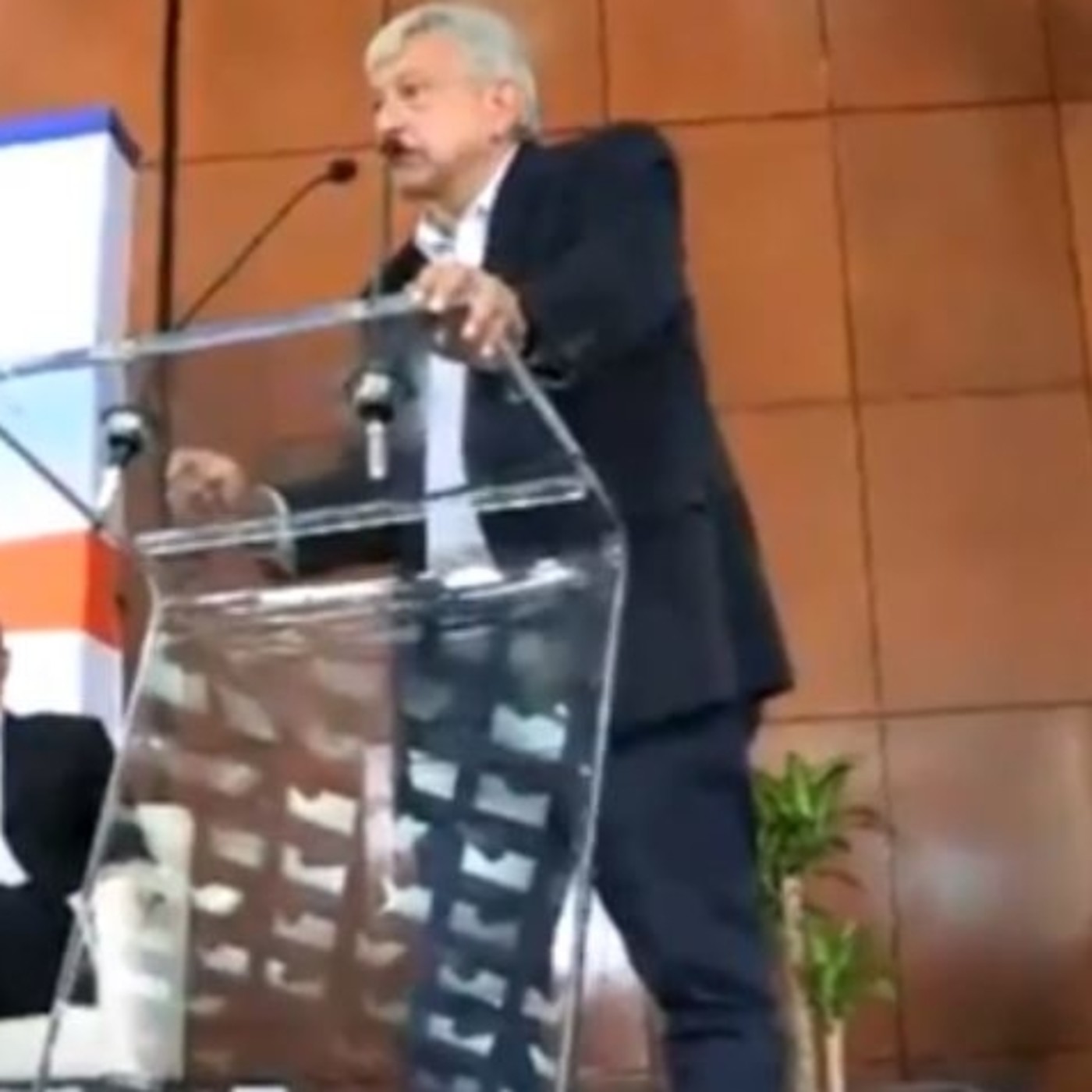Conferencias Lic. Andrés Manuel López Obrador