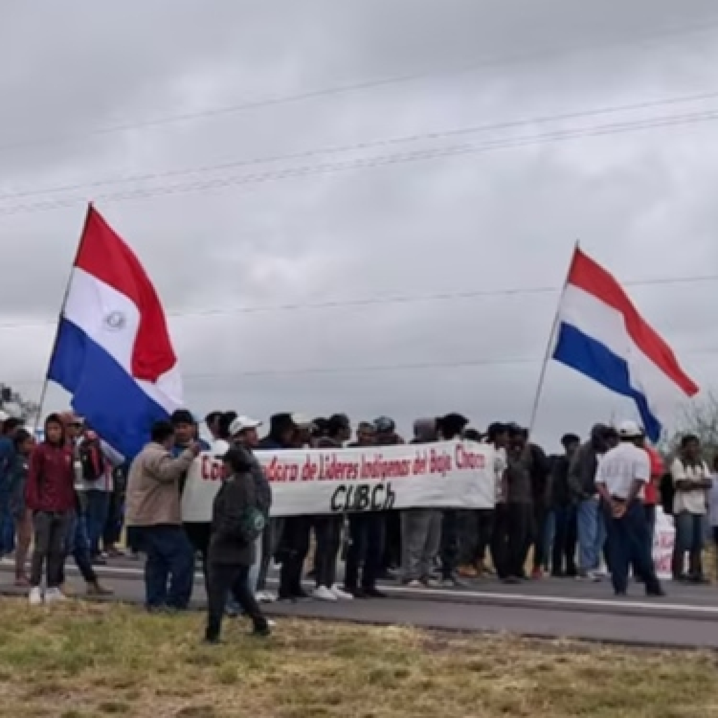 DEVUELVAN NUESTRA TIERRA