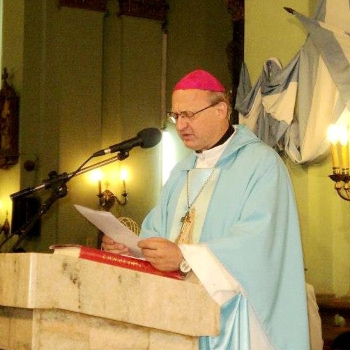 Homilías, entrevistas, varios Católicos