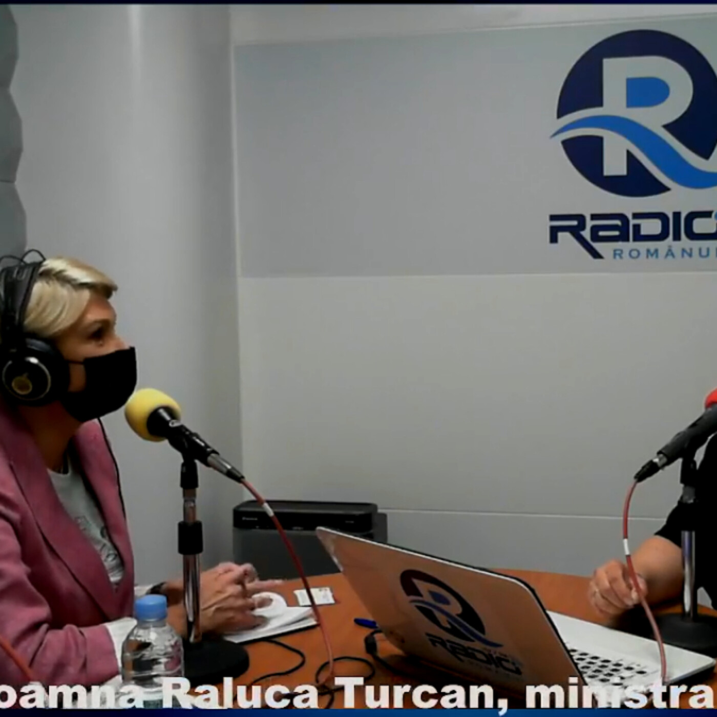 Interviuri Radio Romanul: Politica Romaneasca