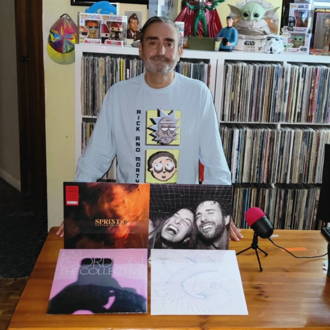 Cita en el asteroide Edén