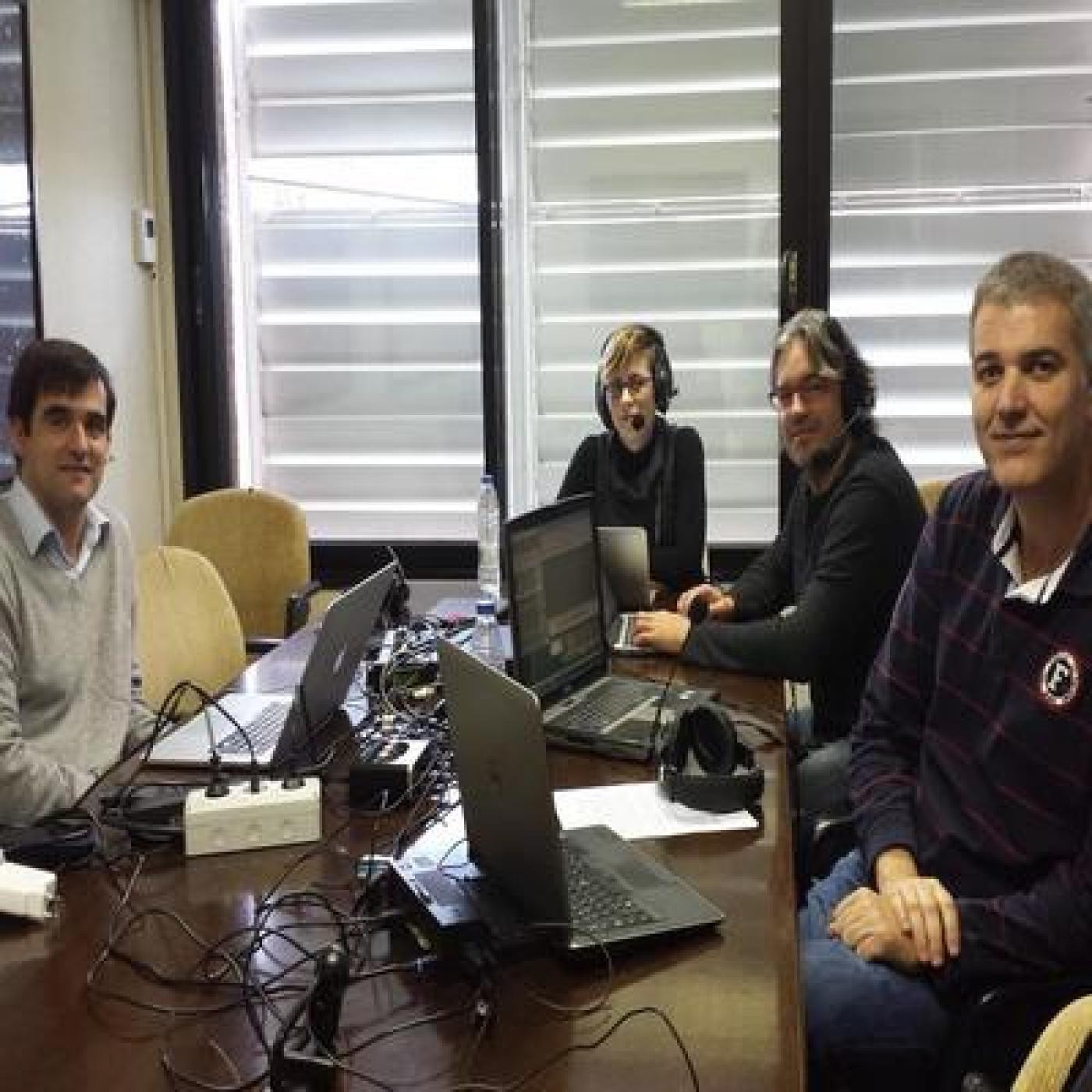 Ep45: Hablamos con Maldacena; Ondas Gravitatorias... Detectadas!!; Física Teórica y Divulgación Heavy; Gravedad Cuántica