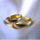 Valorar, defender y crecer en el amor matrimonial