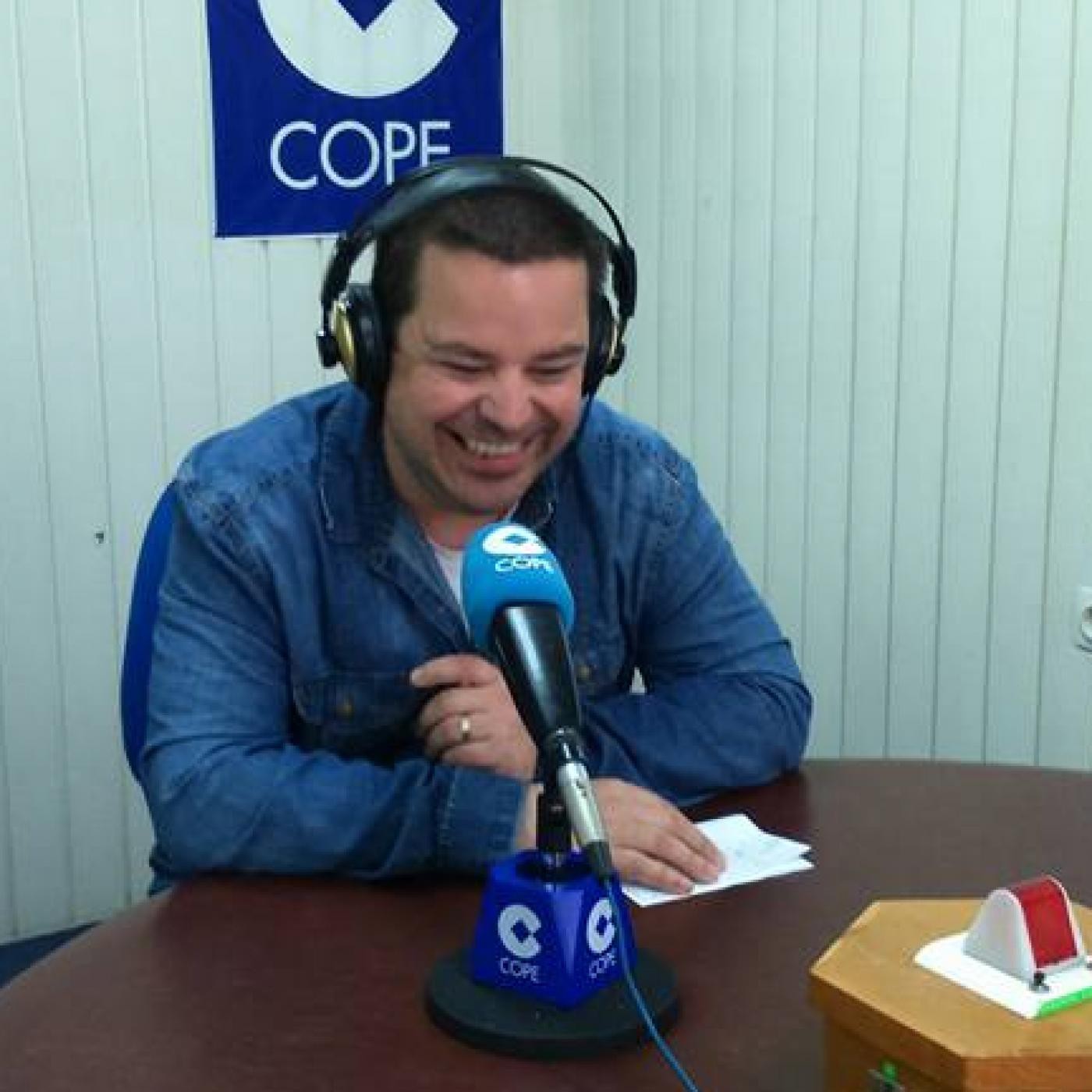 Entrevista con Xermán Viluba, impulsor de la Liga Nacional de Billarda episode artwork
