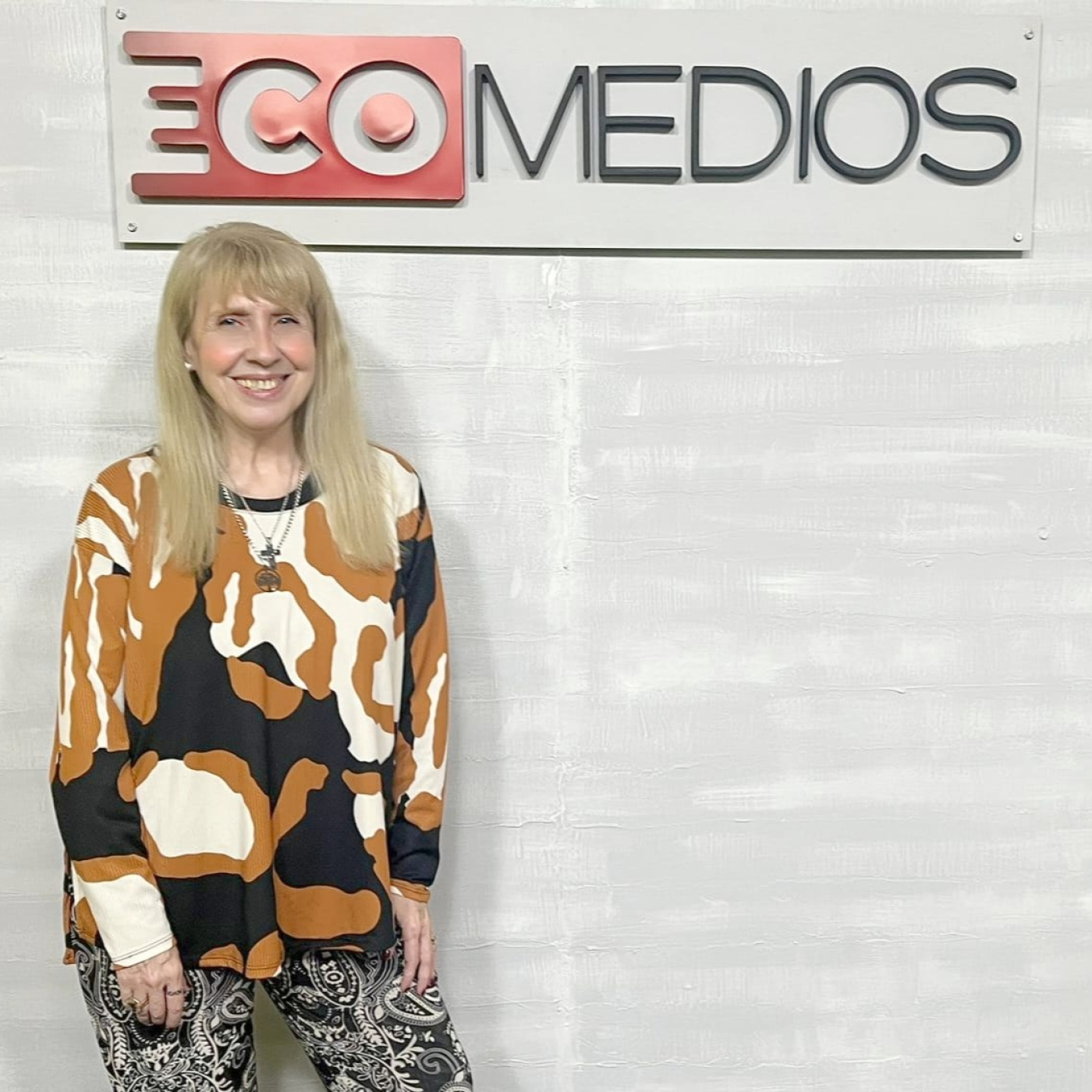ALMAS GEMELAS LUZ PARA DAR con Maryhel Carmody y Equipo 23-9-2025.mp3