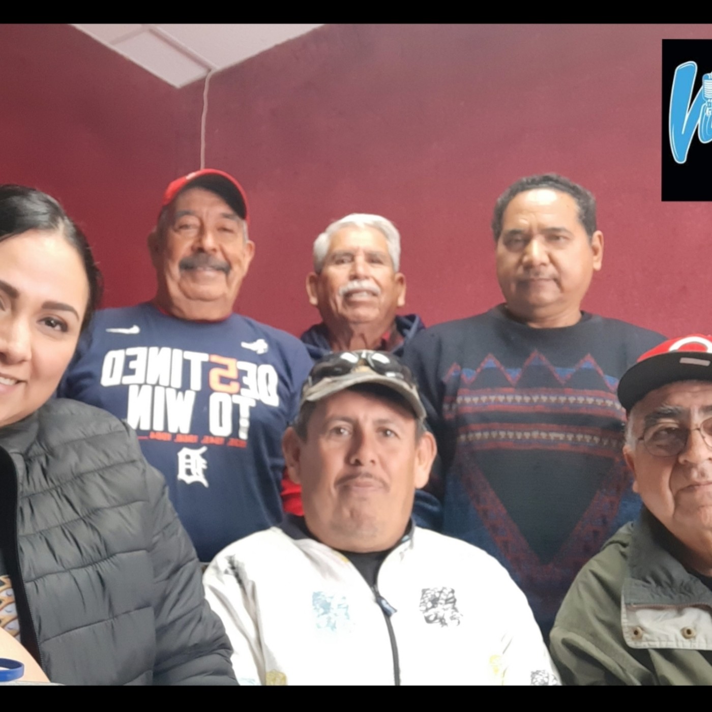 RADIO CON GRIS PEREZ