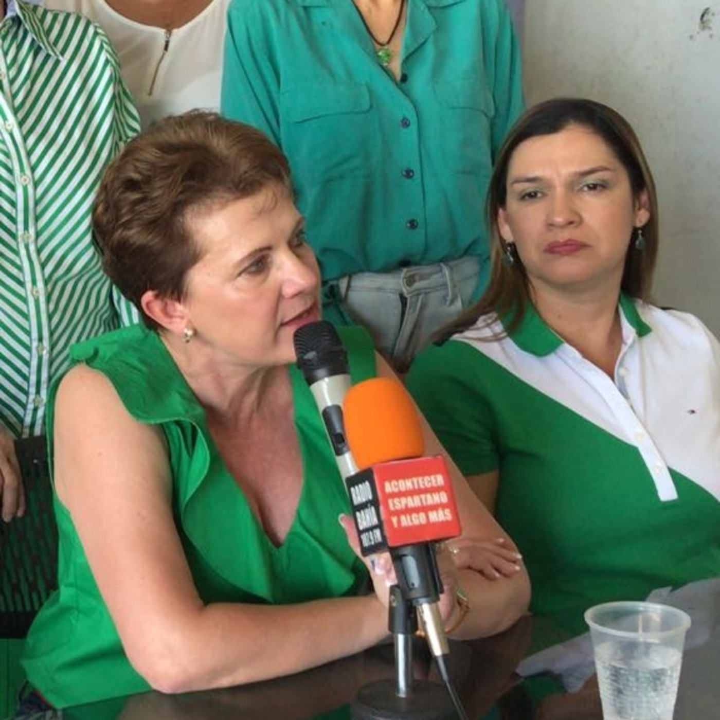 TRIBUNA