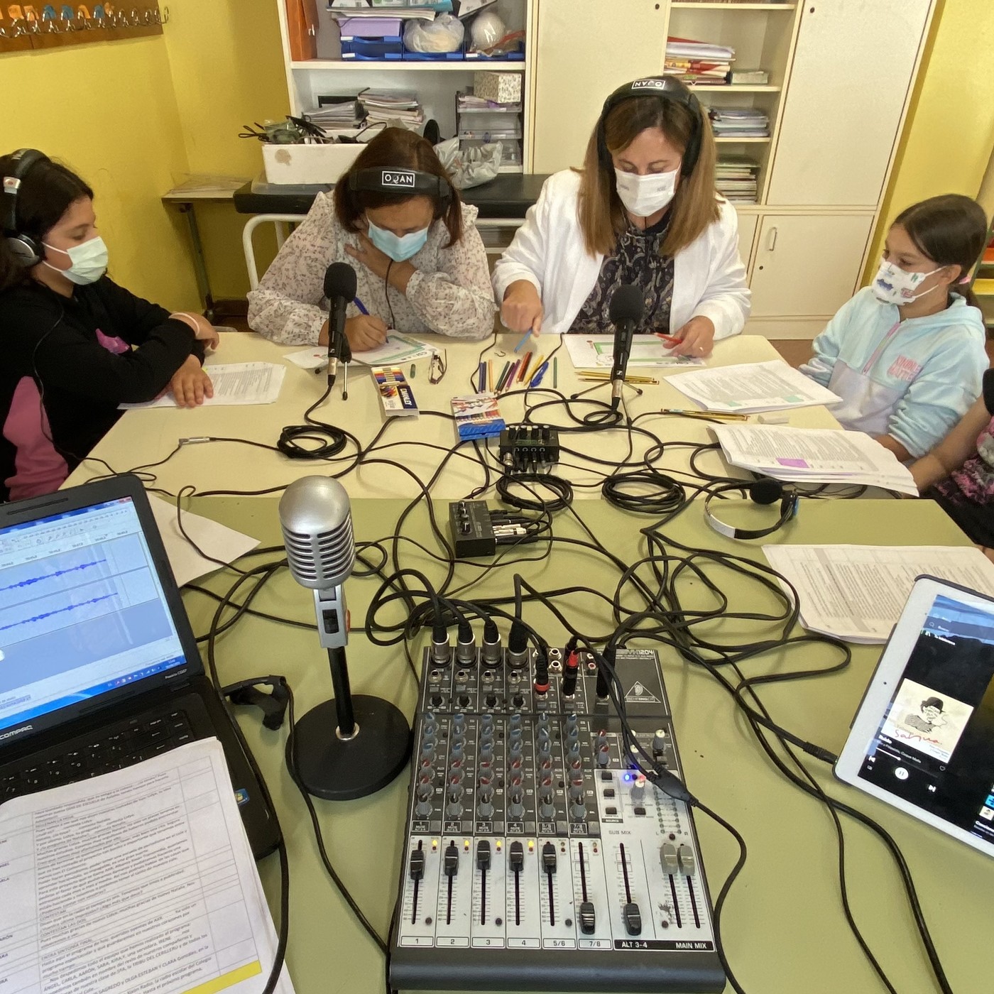 ALBANTA XIXÓN RADIO