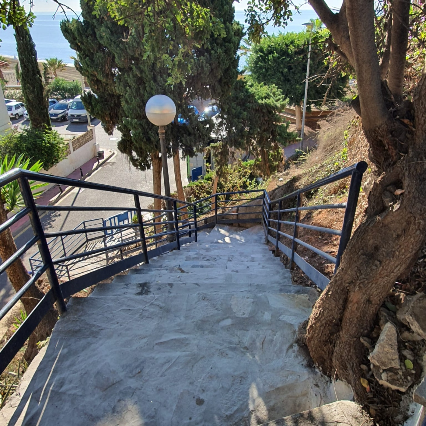 Obras en tres accesos entre el paseo marítimo y la urbanización El Cantal episode artwork