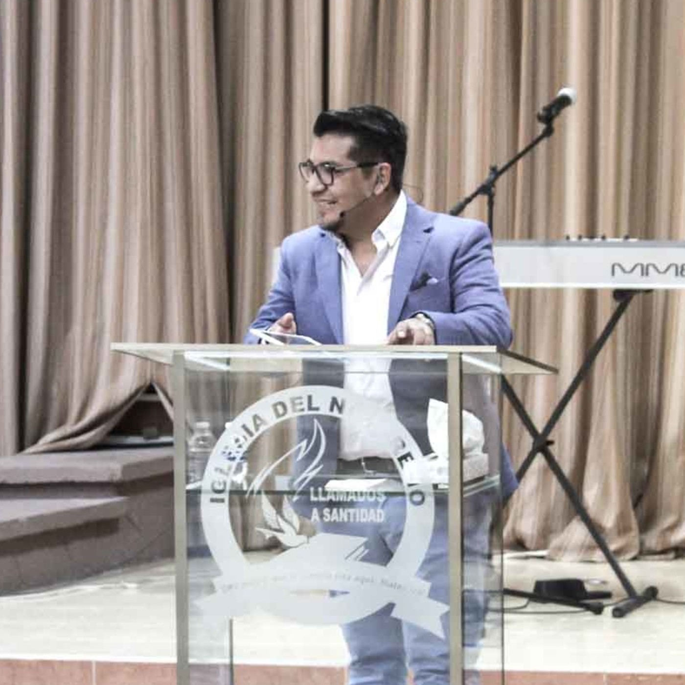 Pastor Guillermo Martínez