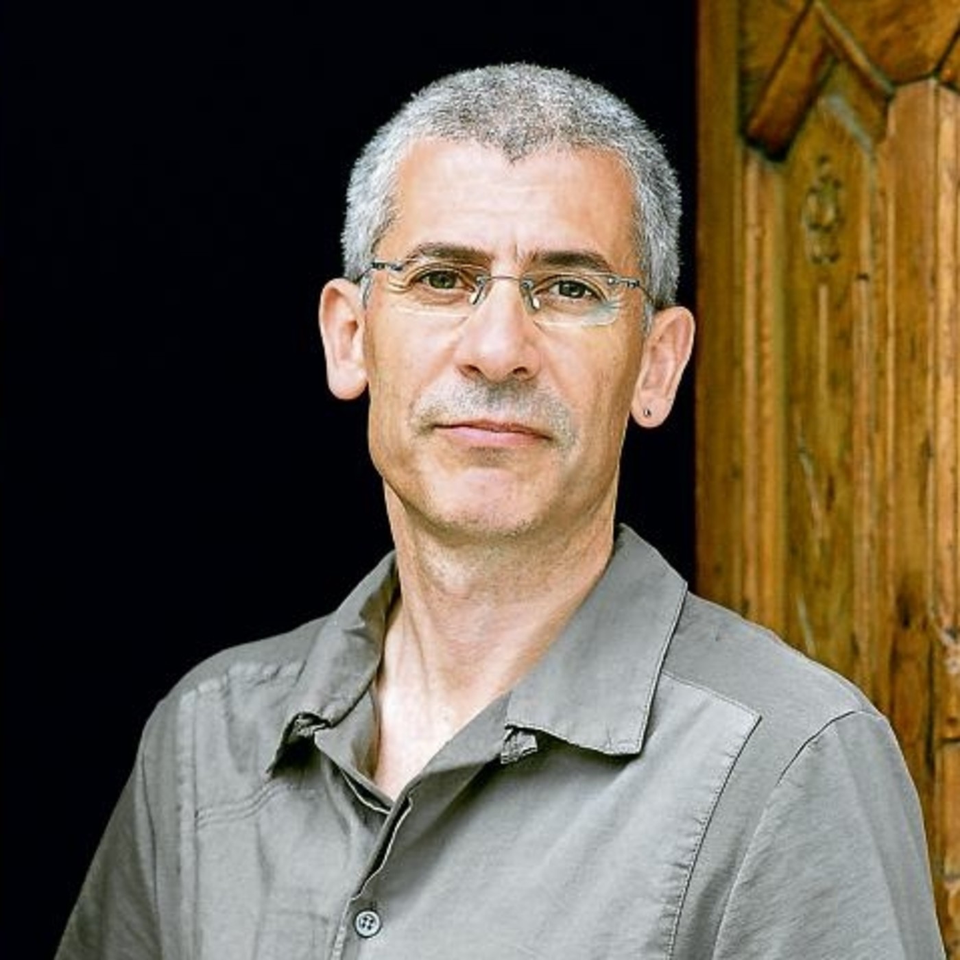Entrevista a José Ovejero episode artwork