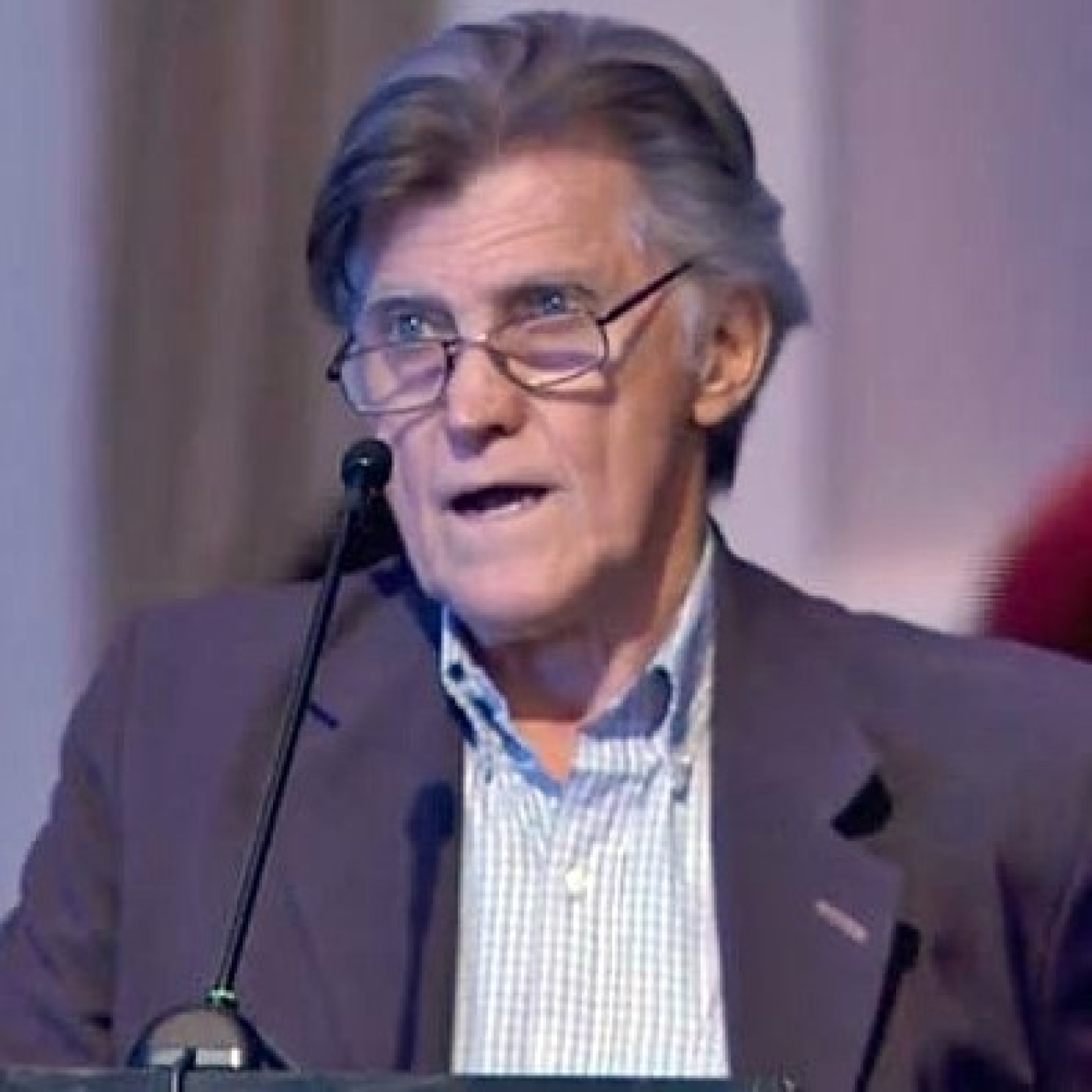 Pedro Busetti (Presidente de la Asociación de Defensa de Usuarios y Consumidores - DEUCO) Pagina Abierta