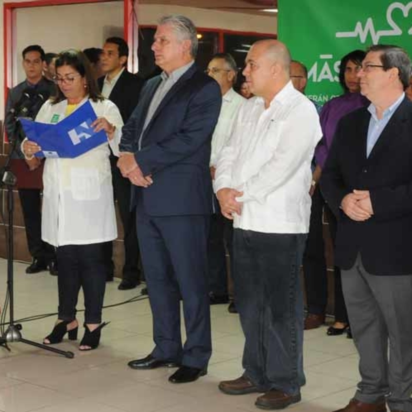 Díaz Canel receives Cuban doctors upon his arrival from Brazil to Cuba episode artwork