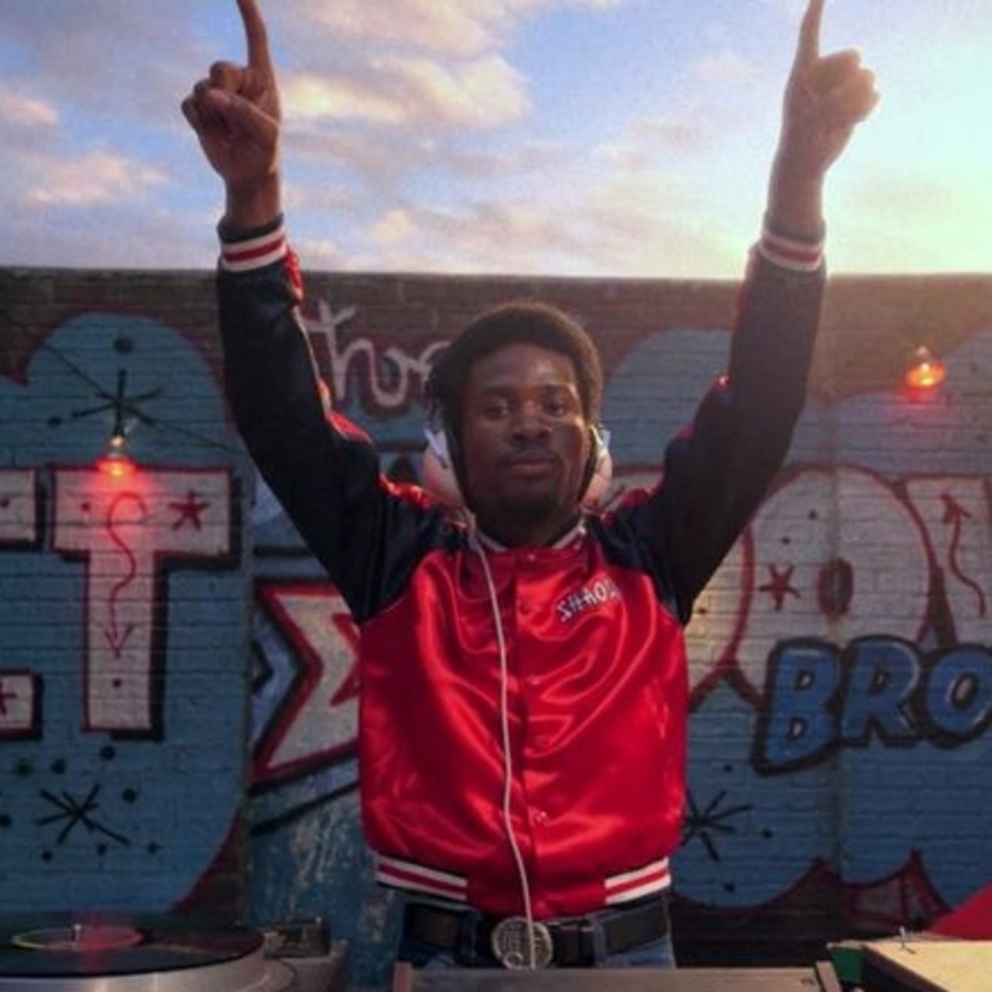 Algo pasa con Miguel