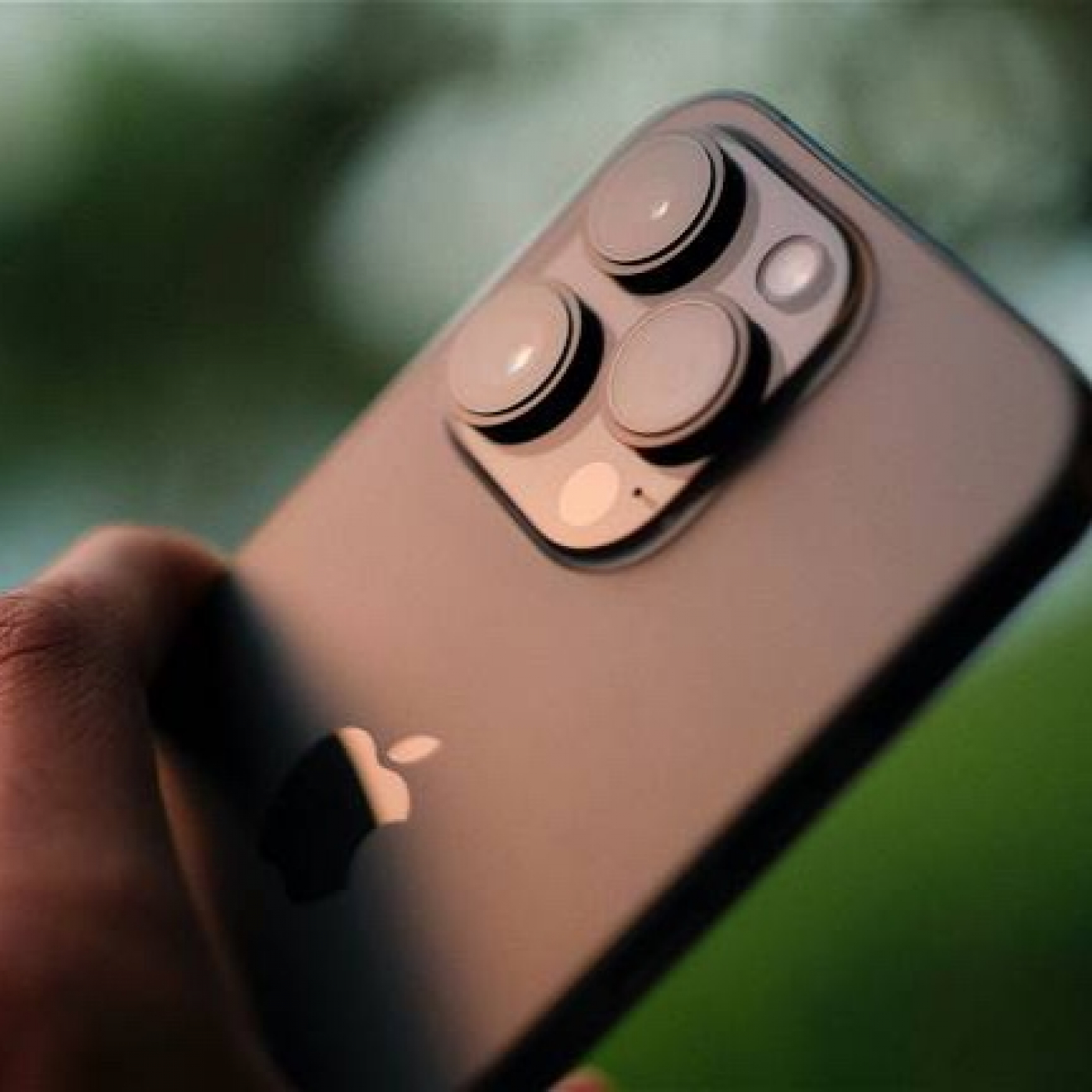 Especial Summer: "El iPhone mas vendido del mundo & Air M3"