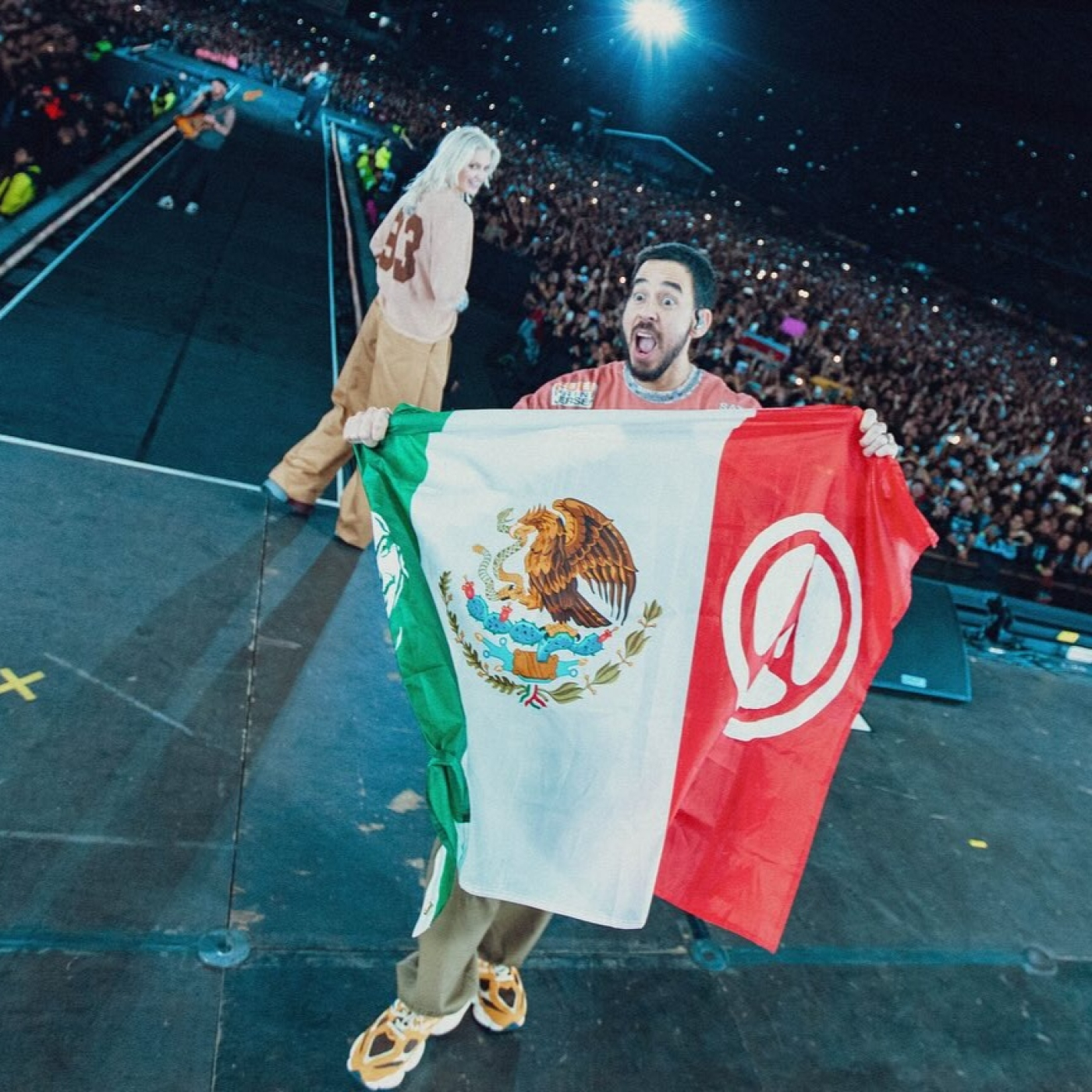 Escucha el impresionante inicio de la gira 'From Zero World Tour' de Linkin Park en México. episode artwork