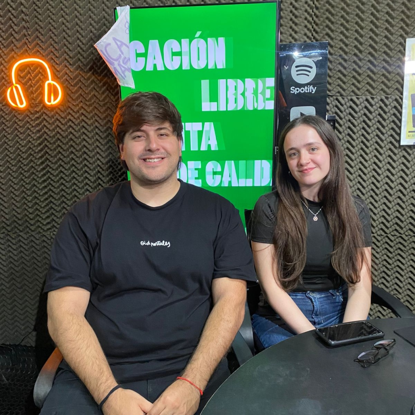 Especial: La universidad no se apaga | Milagros Aldasoro y Lucas Oliván | 15-04-2026 episode artwork