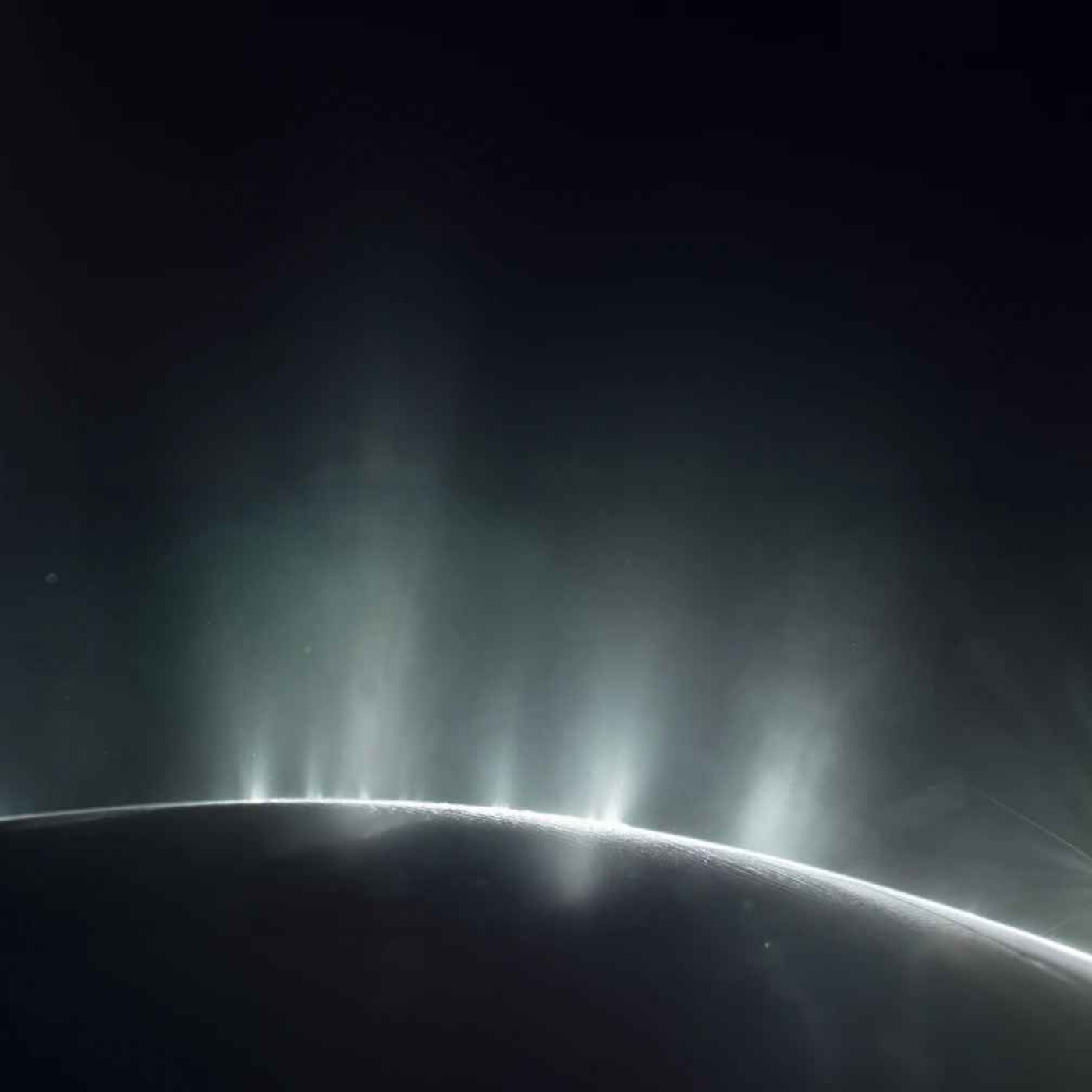 Ep418_A: Encélado; Hartle; Agujeros Negros; Galaxias; RadioSupernova; X-jets; NASA y OVNIs