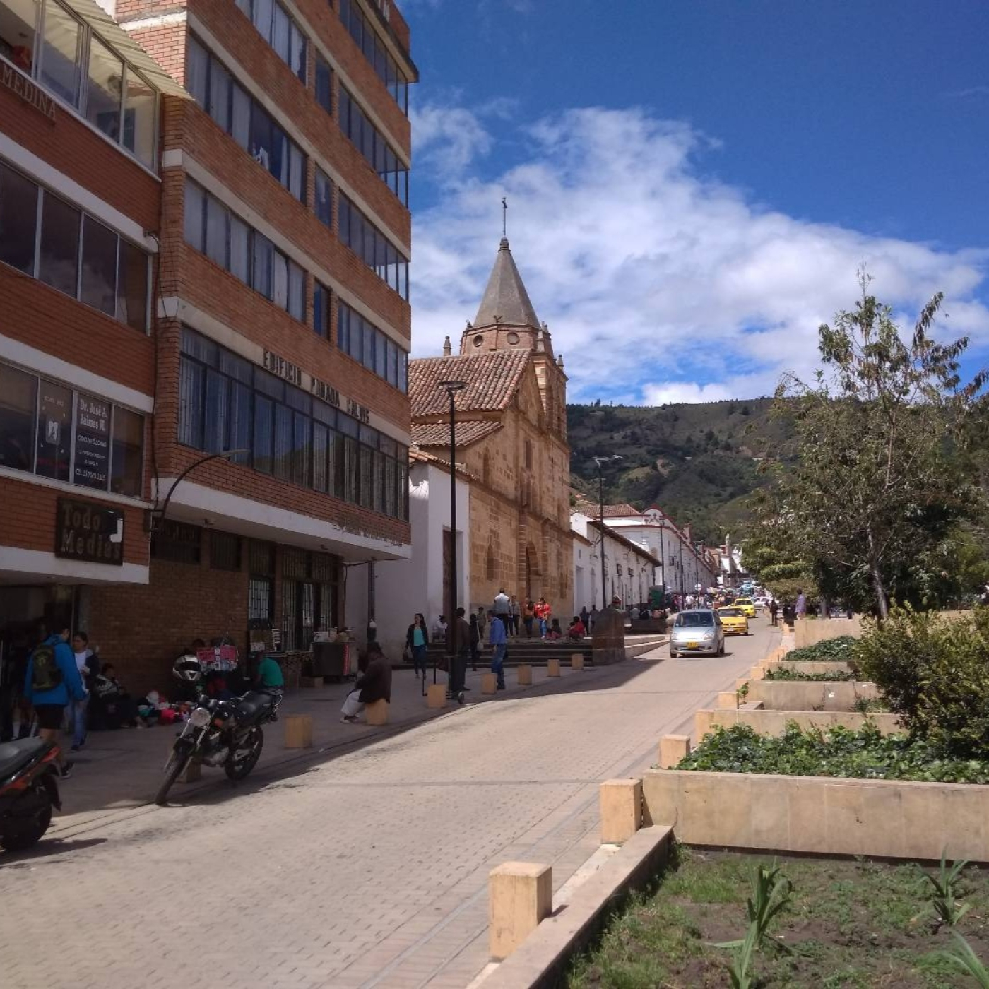 Miradas y Voces
