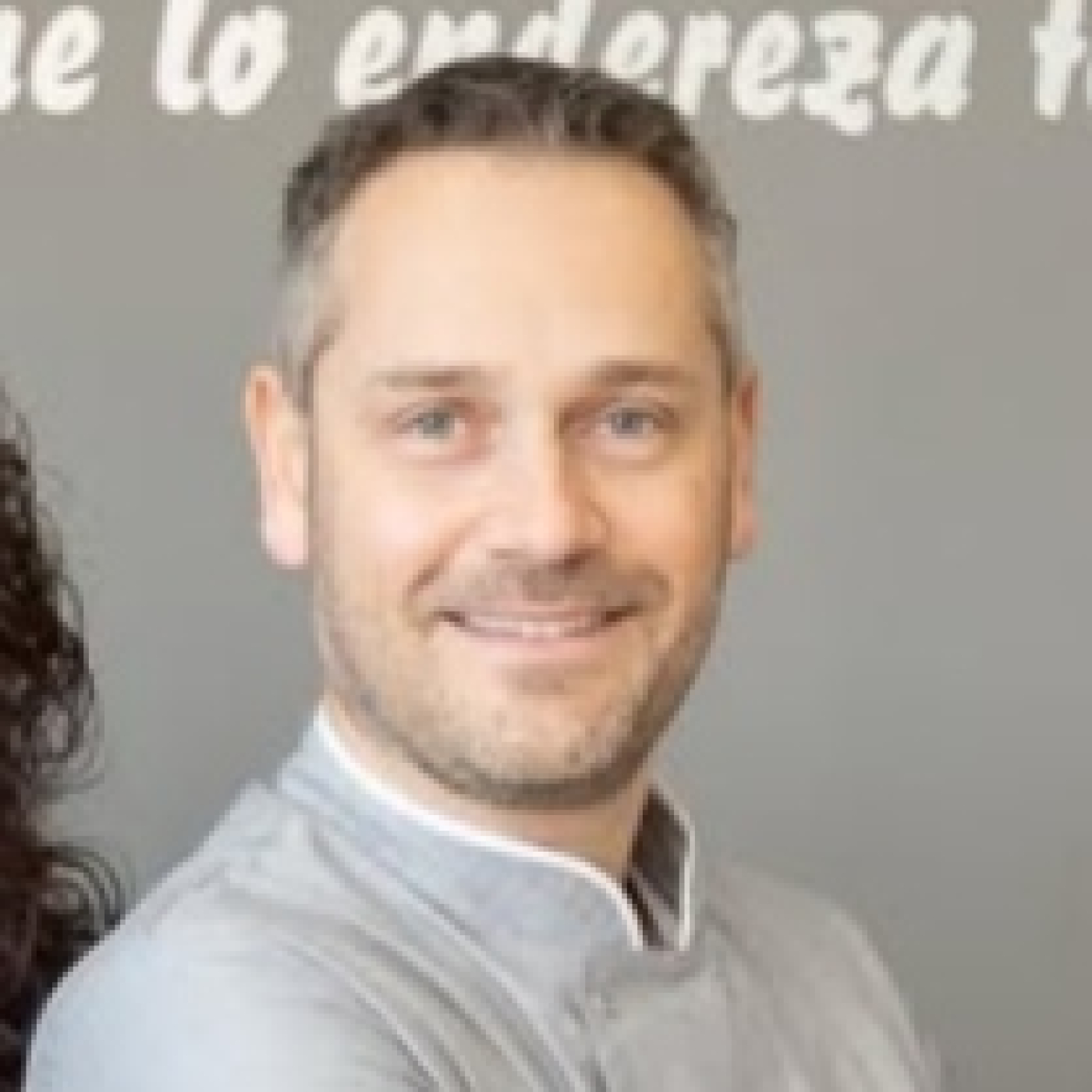 Alejandro Gago es el odontólogo de la Clínica Dental en la C/ Real, 7 de Fabero que nos habla de problemas de las encías