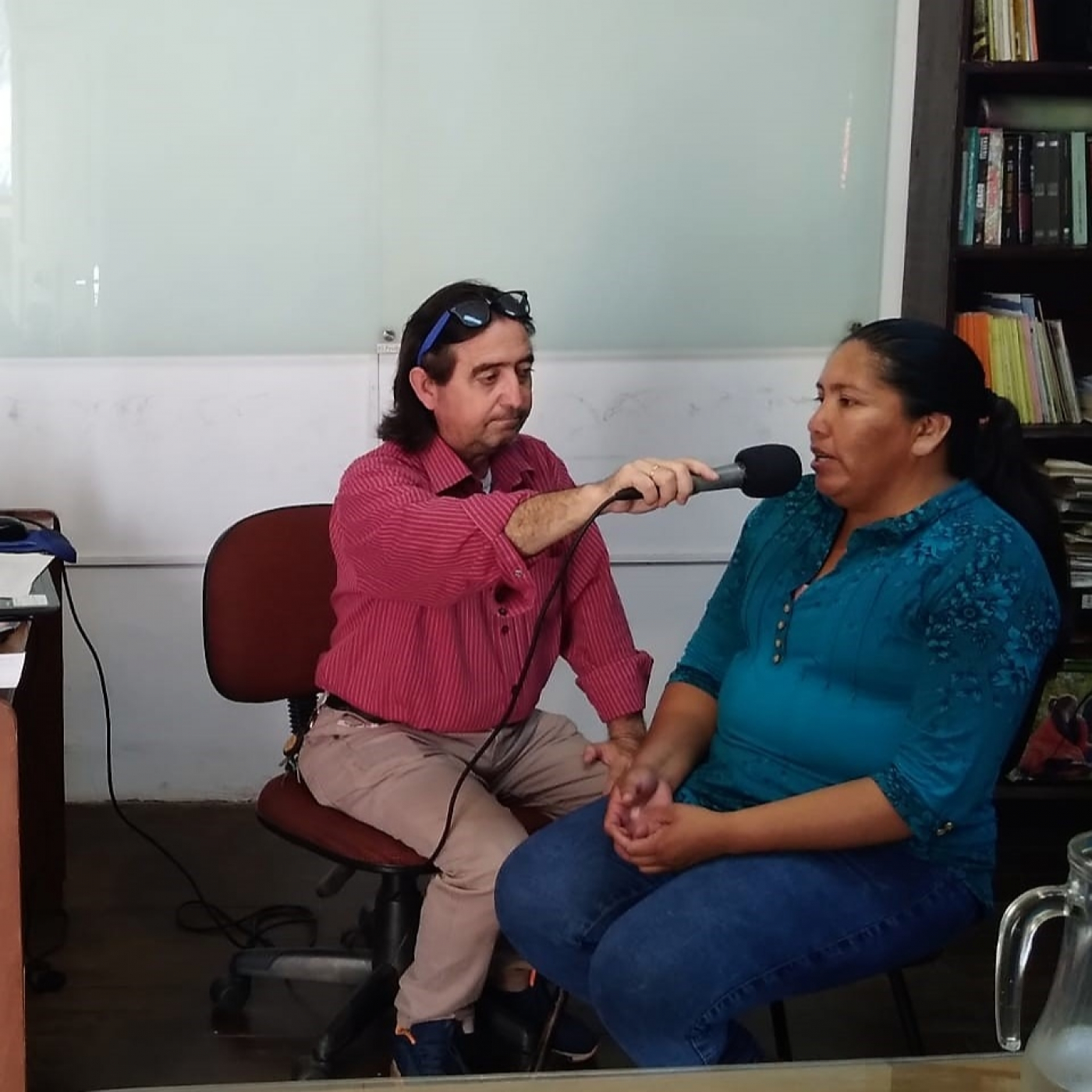 DEVUELVAN NUESTRA TIERRA