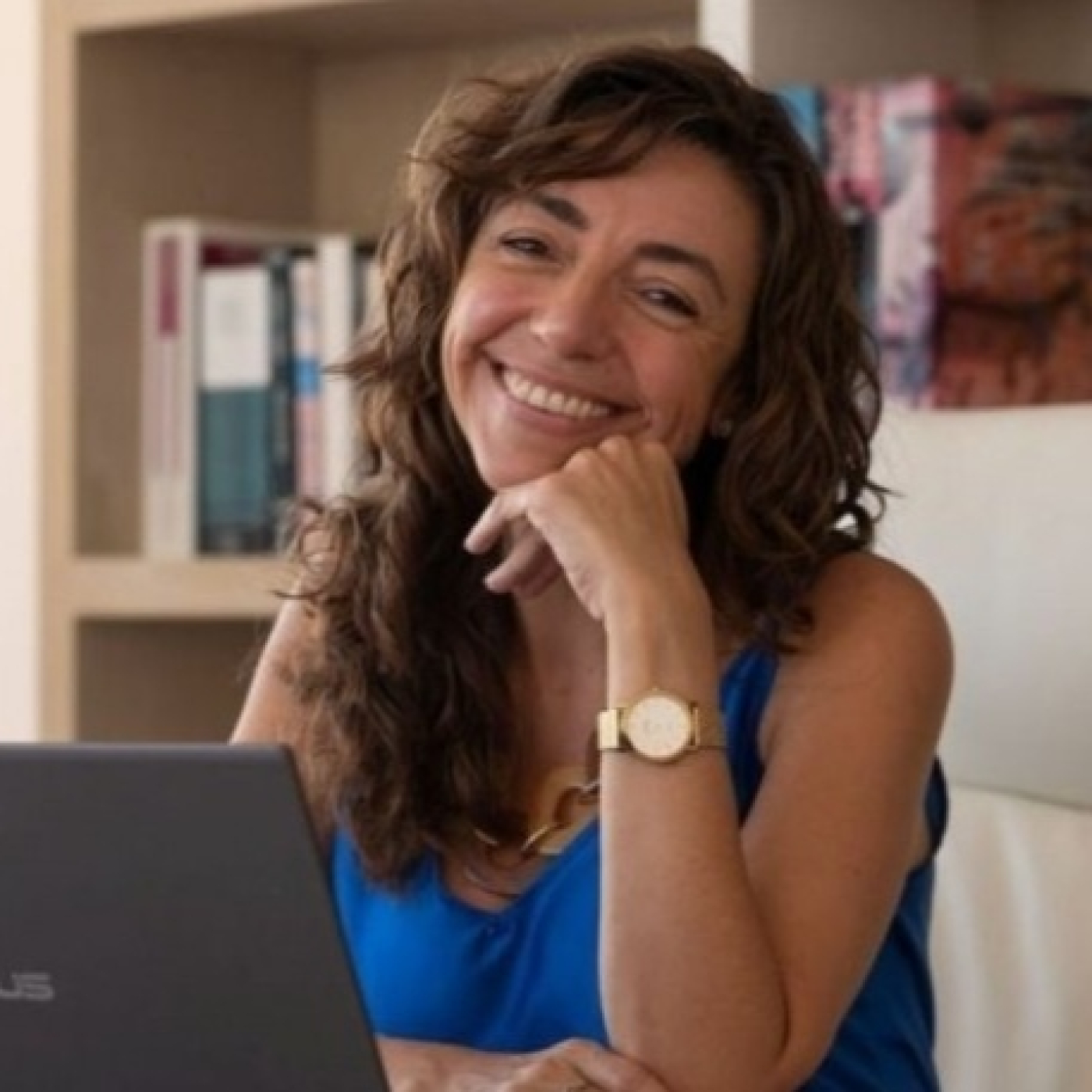 Lara Goyburu @laralin78 (Directora Ejecutiva de la Consultora Management & Fit @MyFconsultora ) Del Arco Político