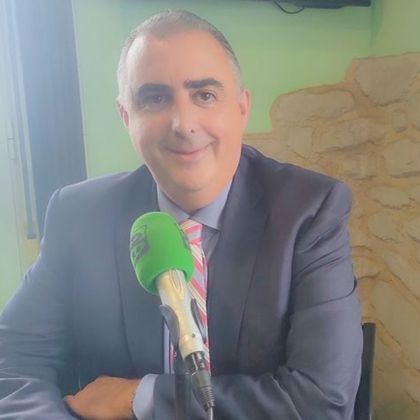 Roberto Media. Obras puerto y socavón episode artwork
