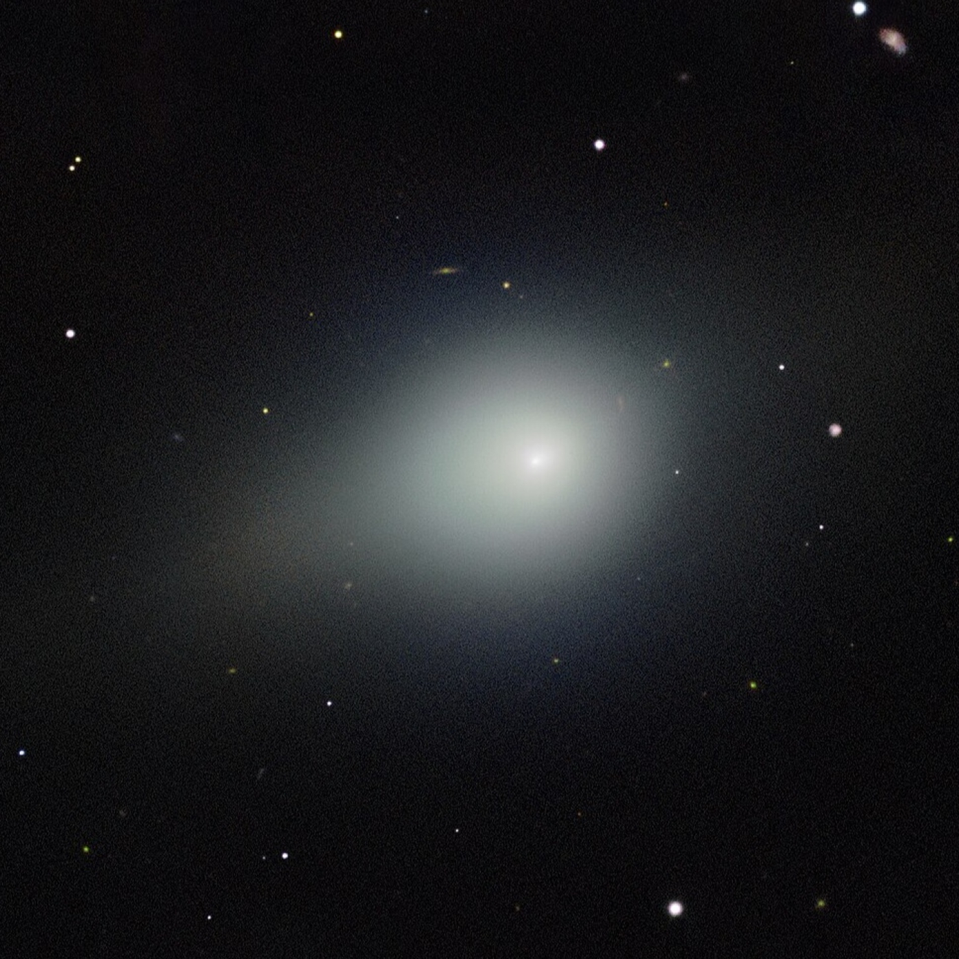 Aparici en Órbita s08e43: La ciencia del cometa ATLAS, con Javier Licandro episode artwork