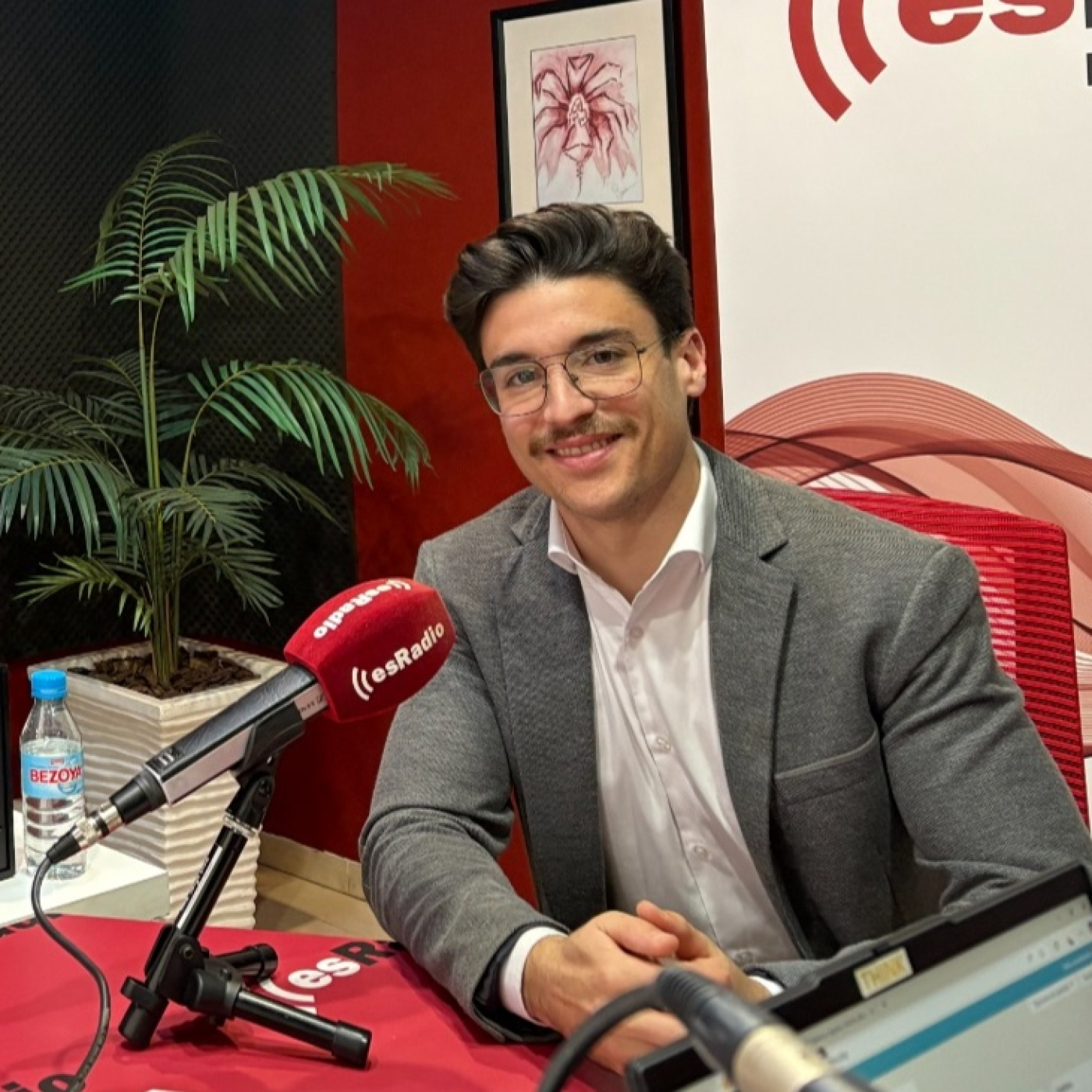 "Tenemos que hacer un análisis de los gastos de la economía familiar y buscar alternativas para llegar al equilibrio". episode artwork