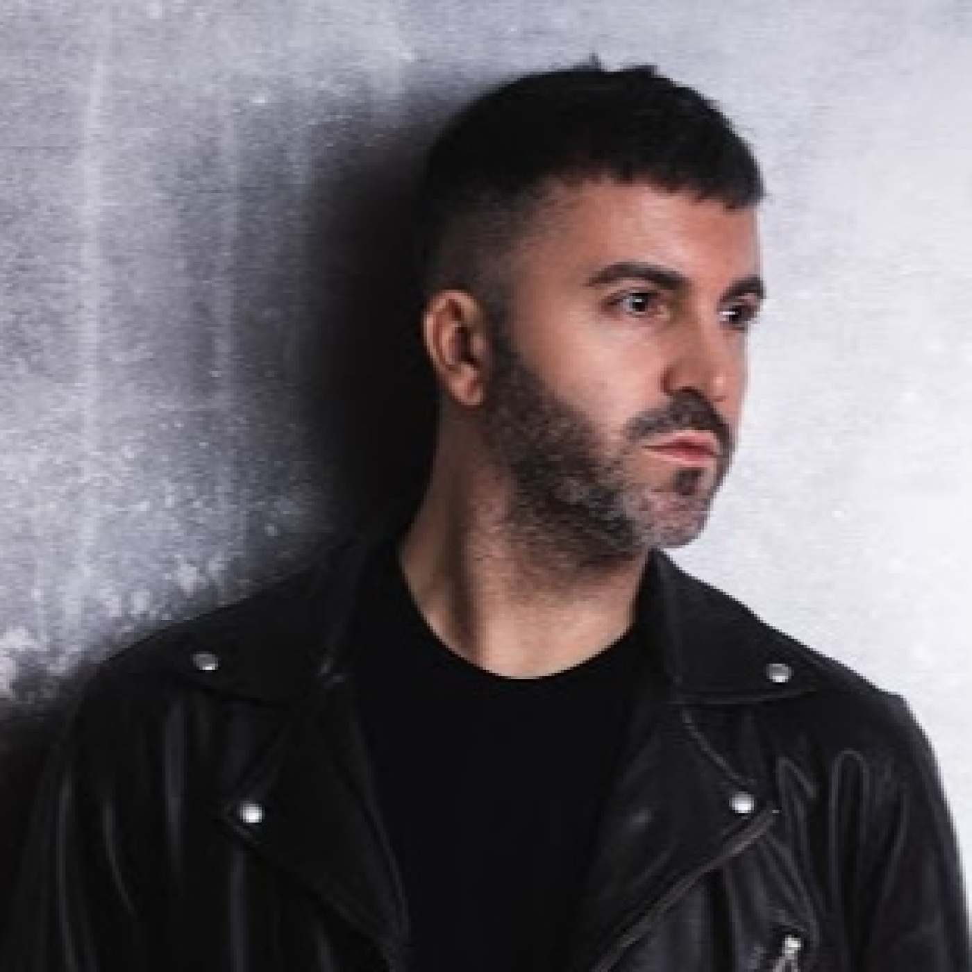 Interviuri: Artiști la Radio Românul