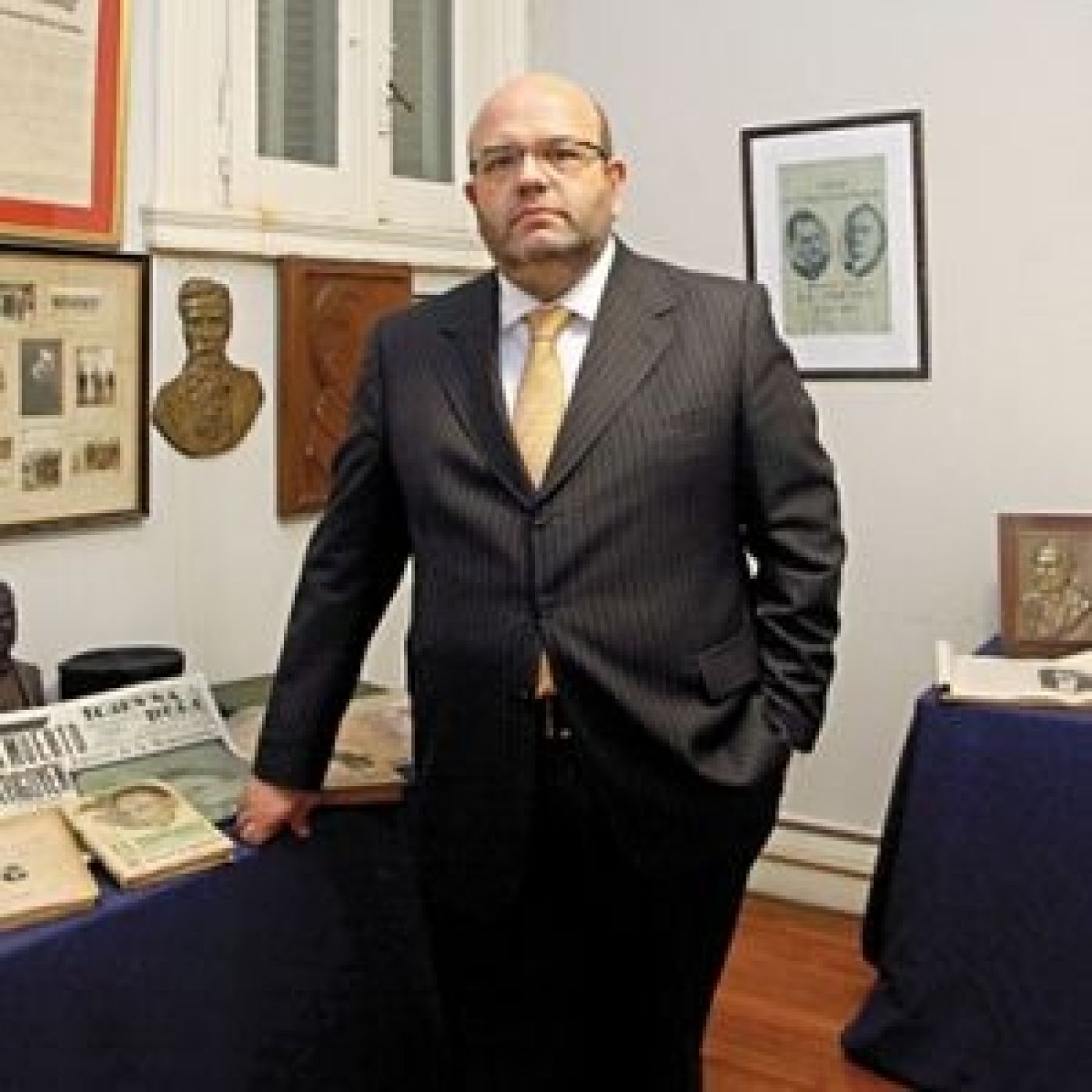 Diego Barovero @DBarovero (Abogado, Historiador; Presidente del Inst. Nac. Yrigoyeneano) Buenas Razones