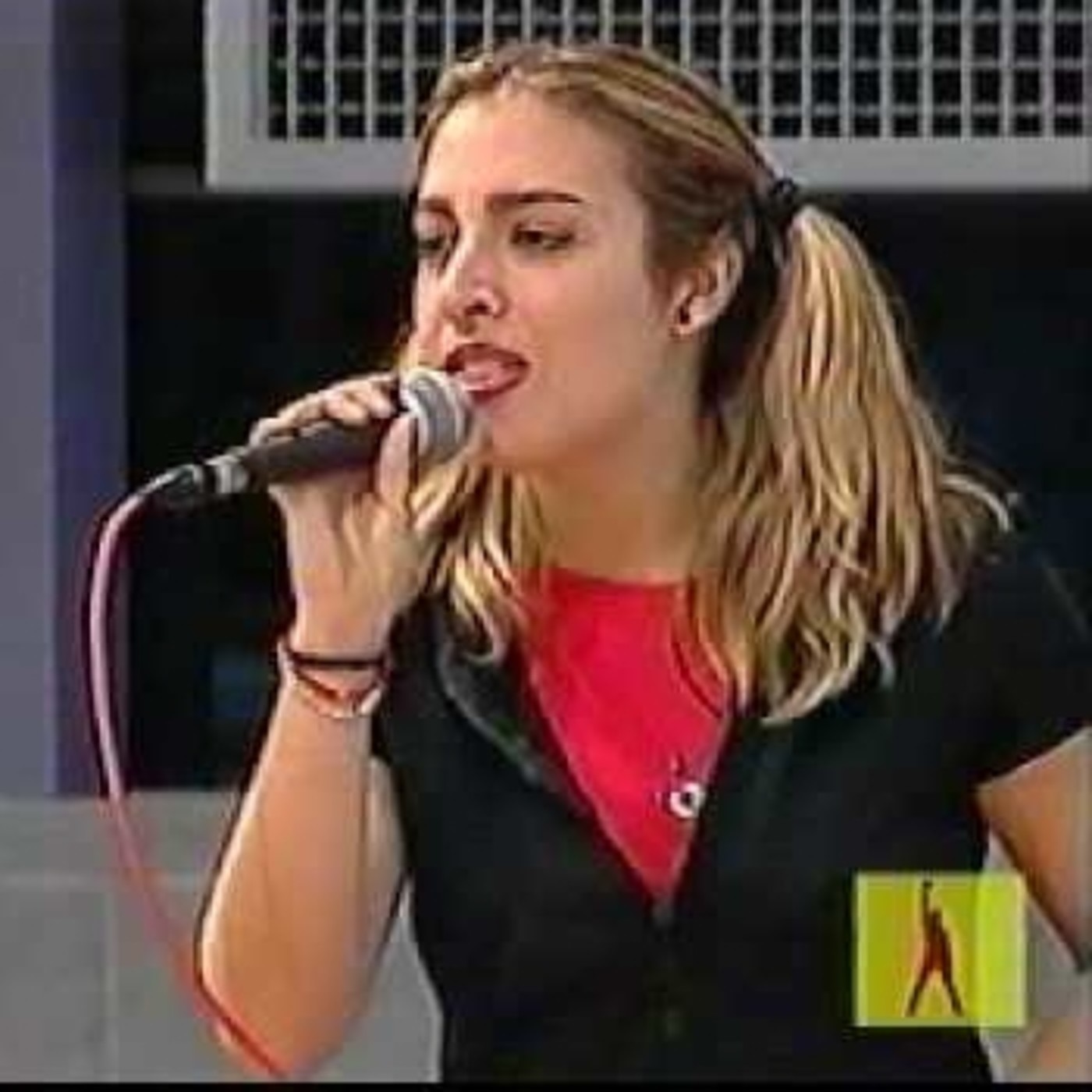 Radio Azcona