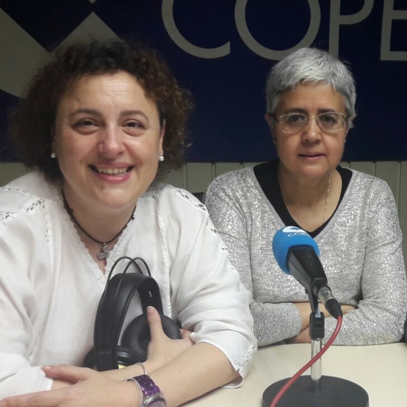 Ana García y Ramón Martínez: Pascua del Enfermo y Campamento Urbano para niñ@s episode artwork