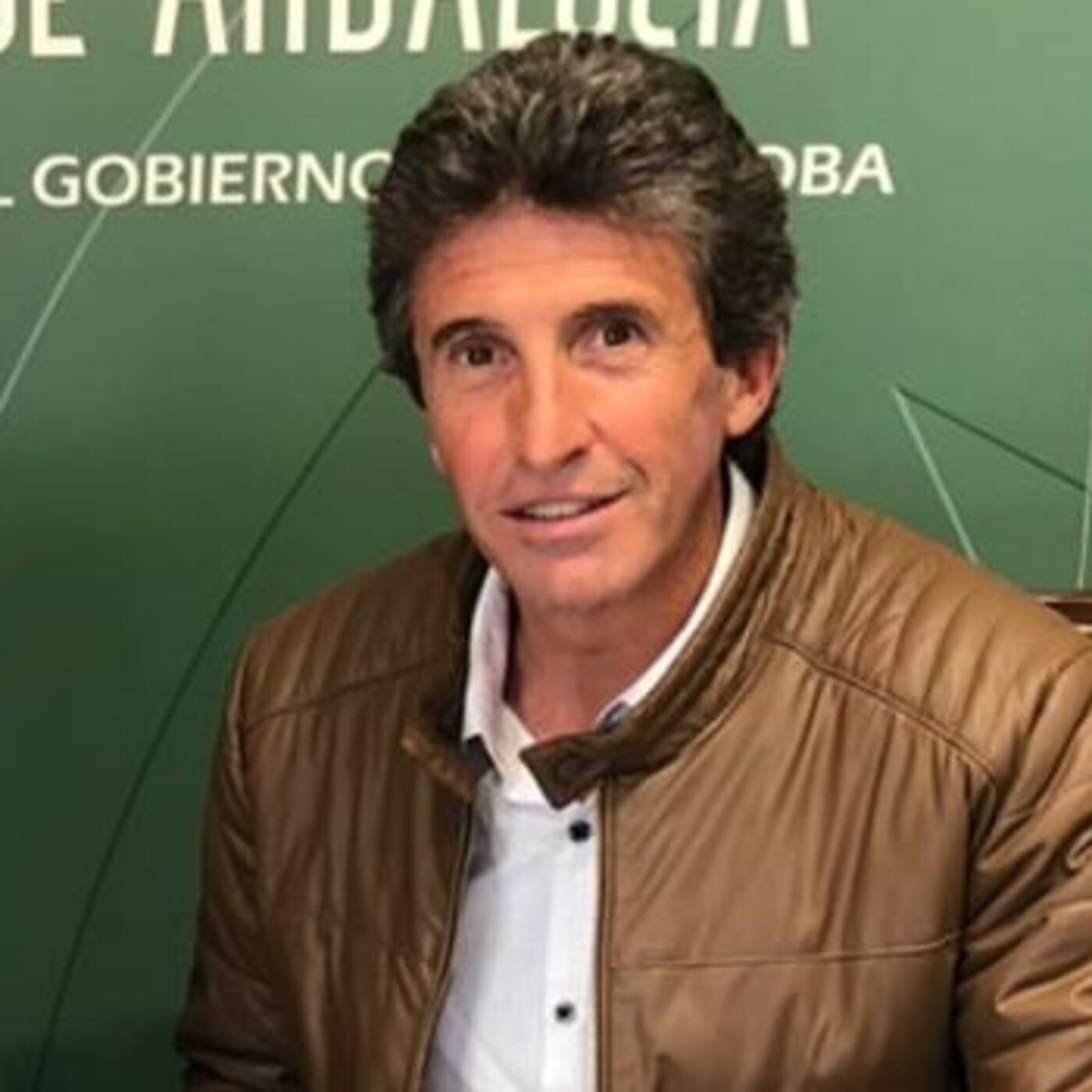 Radio Estrella 107.2 FM)