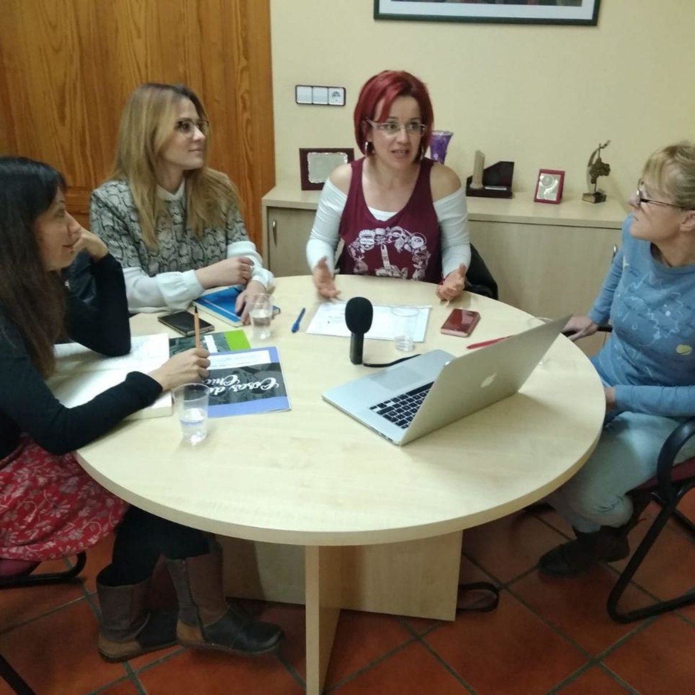 Red Feminista Extremadura | Conversatorios