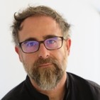 Paco Valiente - África en sus músicas. Su función en la cultura comunitaria.