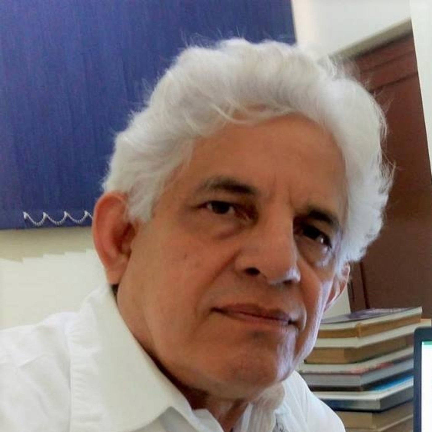 COLUMNA EL SALVADOR JOSE MARIO ZAVALETA EL CLUB DE LA PLUMA 19-9-2021