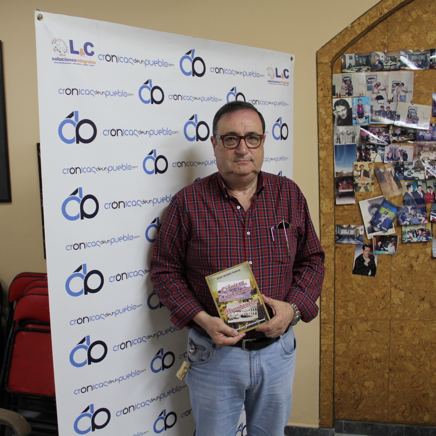 Juan Monzú presenta su nuevo libro 'Crónicas, cavilaciones y menudencias' episode artwork