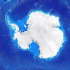 Algo MUY RARO está pasando en la Antártida - ¿Qué hay debajo del hielo?