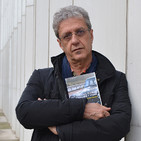 Entrevista al poeta granadino José Carlos Rosales, autor de 'Si quisieras podrías levantarte y volar' (Bartleby)