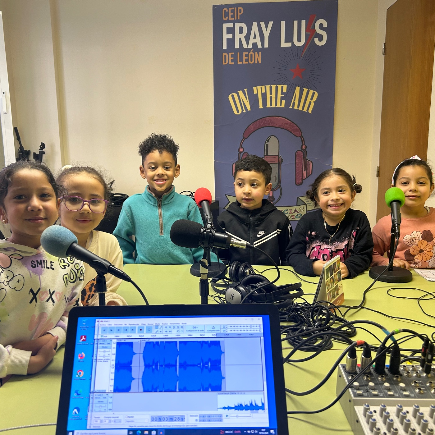 LAS DELICIAS DE LA RADIO