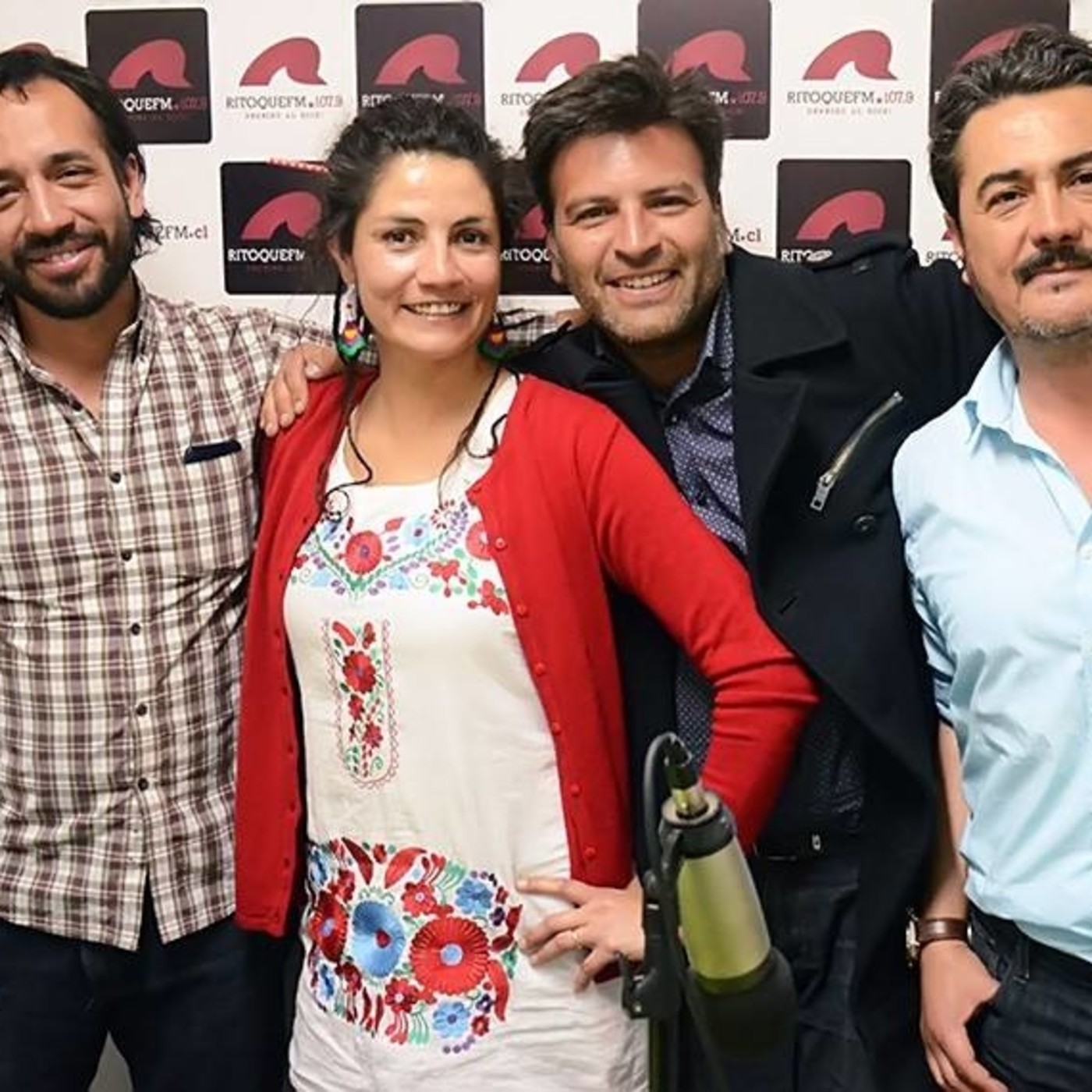 te invito a escuchar aquí!