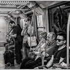 El metro, hosco subterráneo
