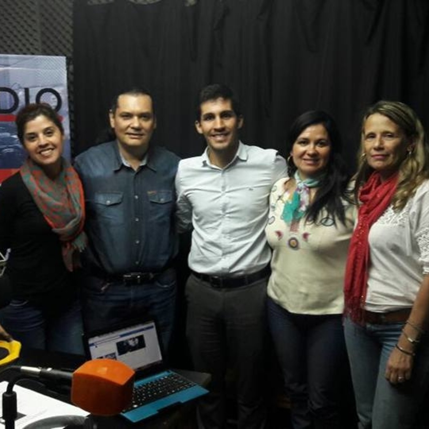 RADIO INTERACTIVA 98.3 - ITEC 3