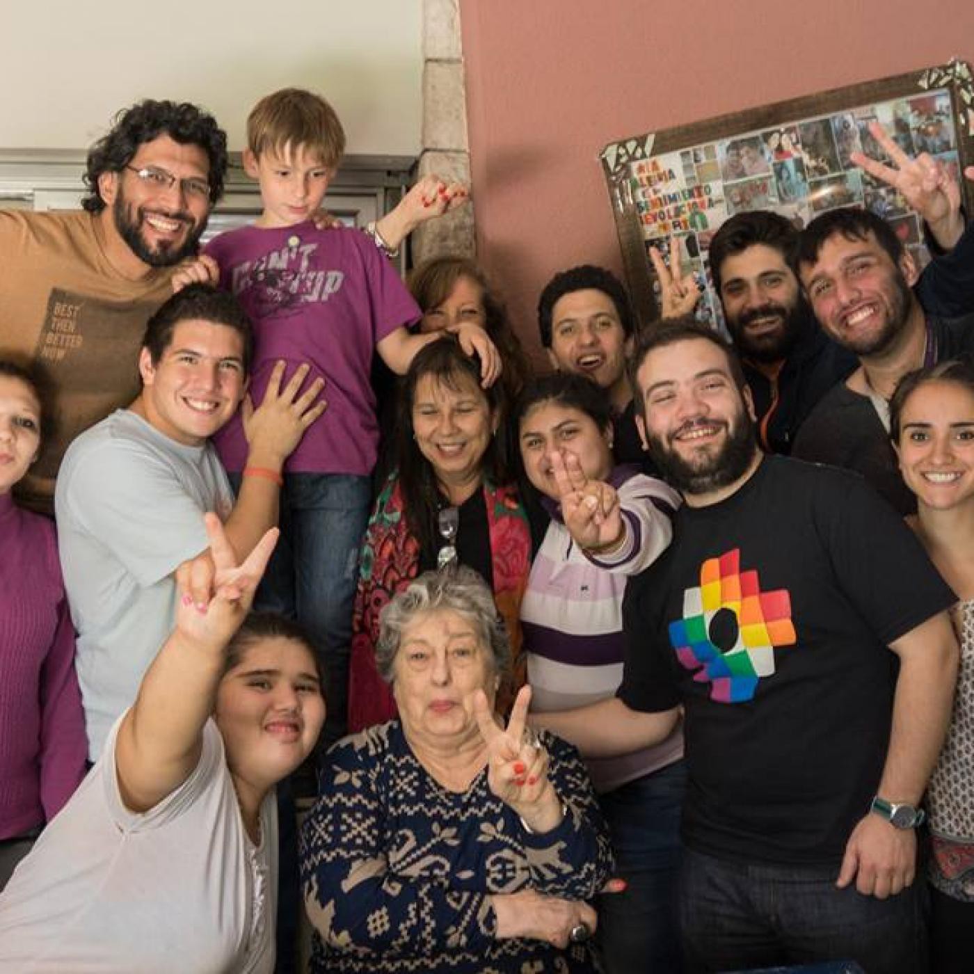 Podcast de Radio Feroz Divertite